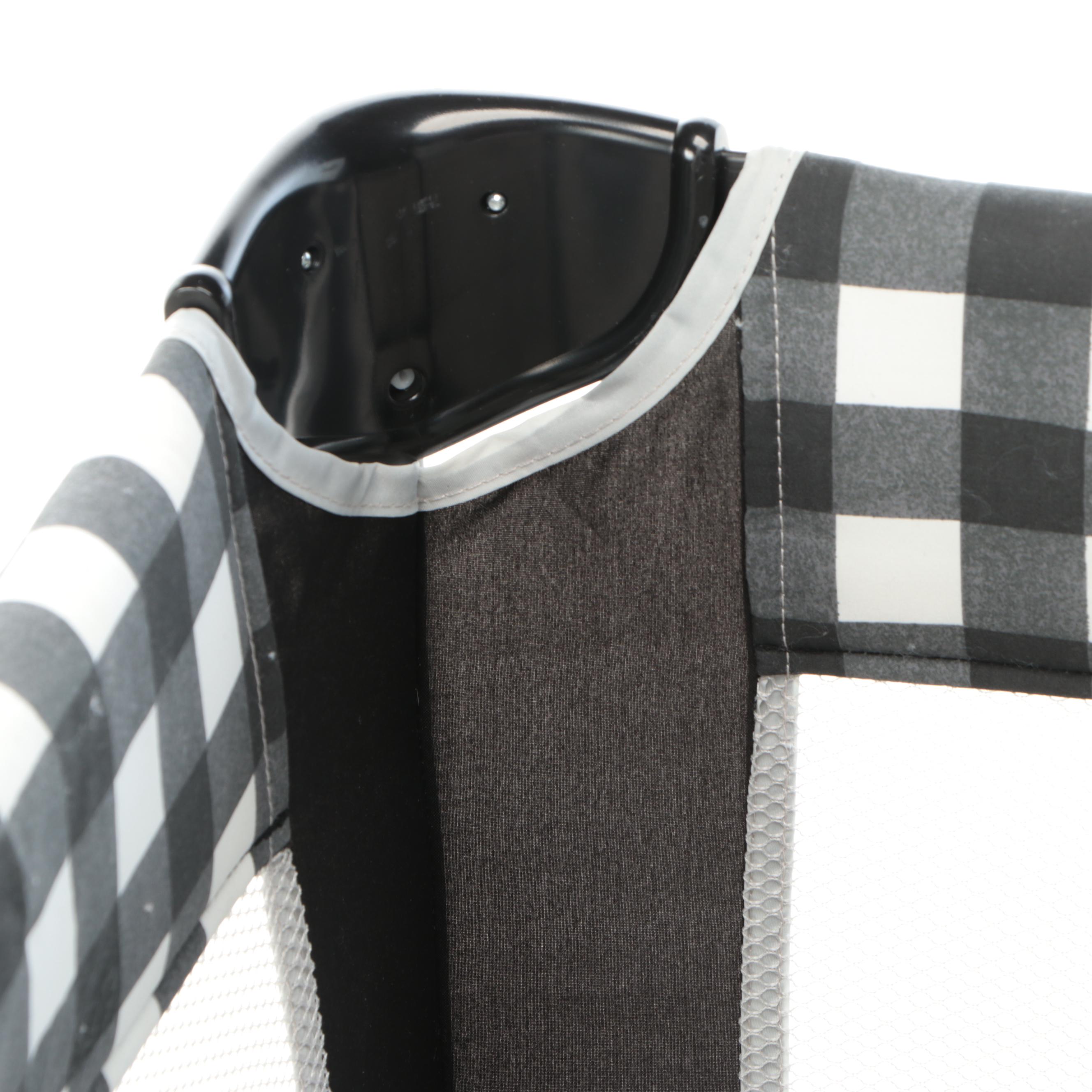 Graco "Pack 'n Play" Portable Crib