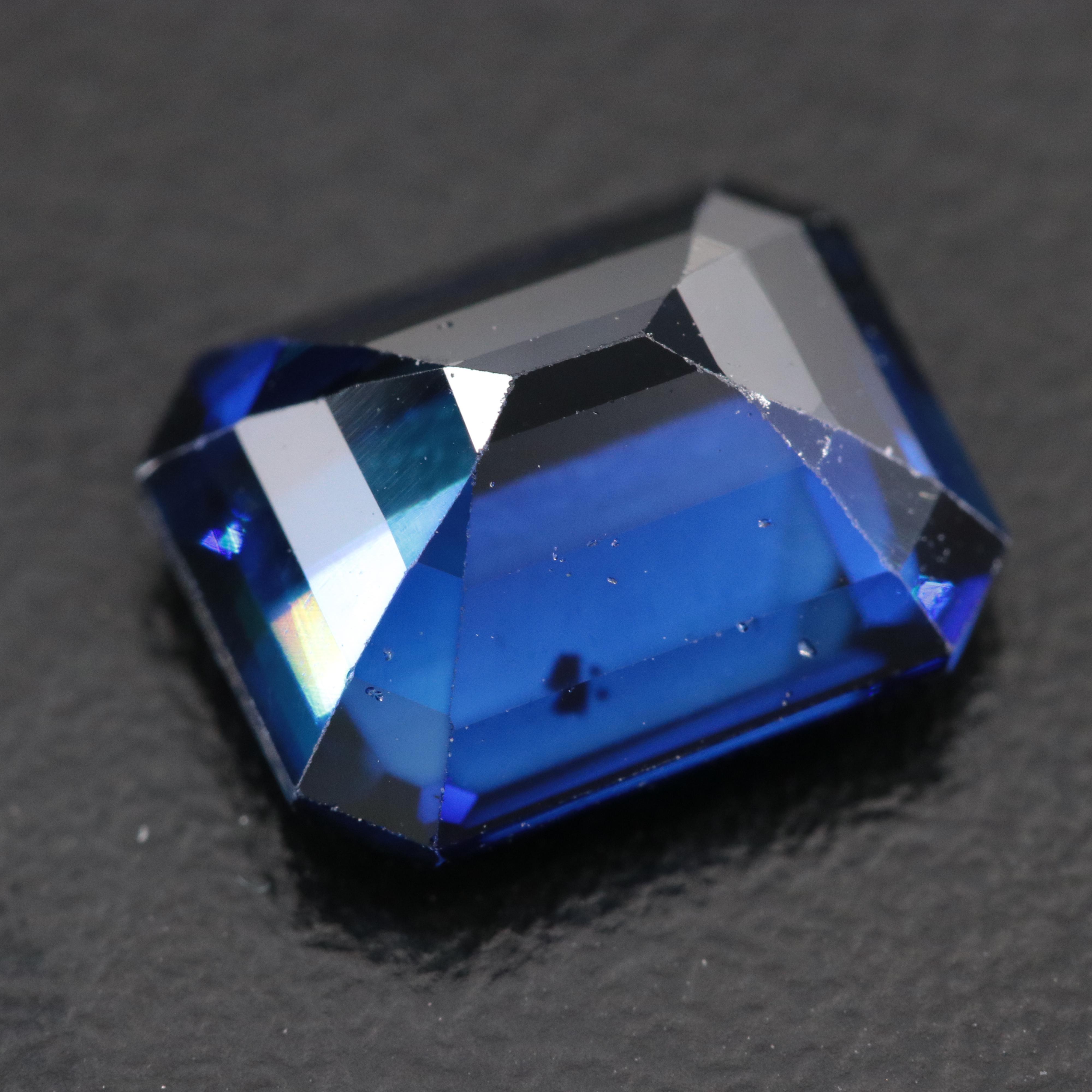 Loose 5.67 CT Lab Grown Sapphire