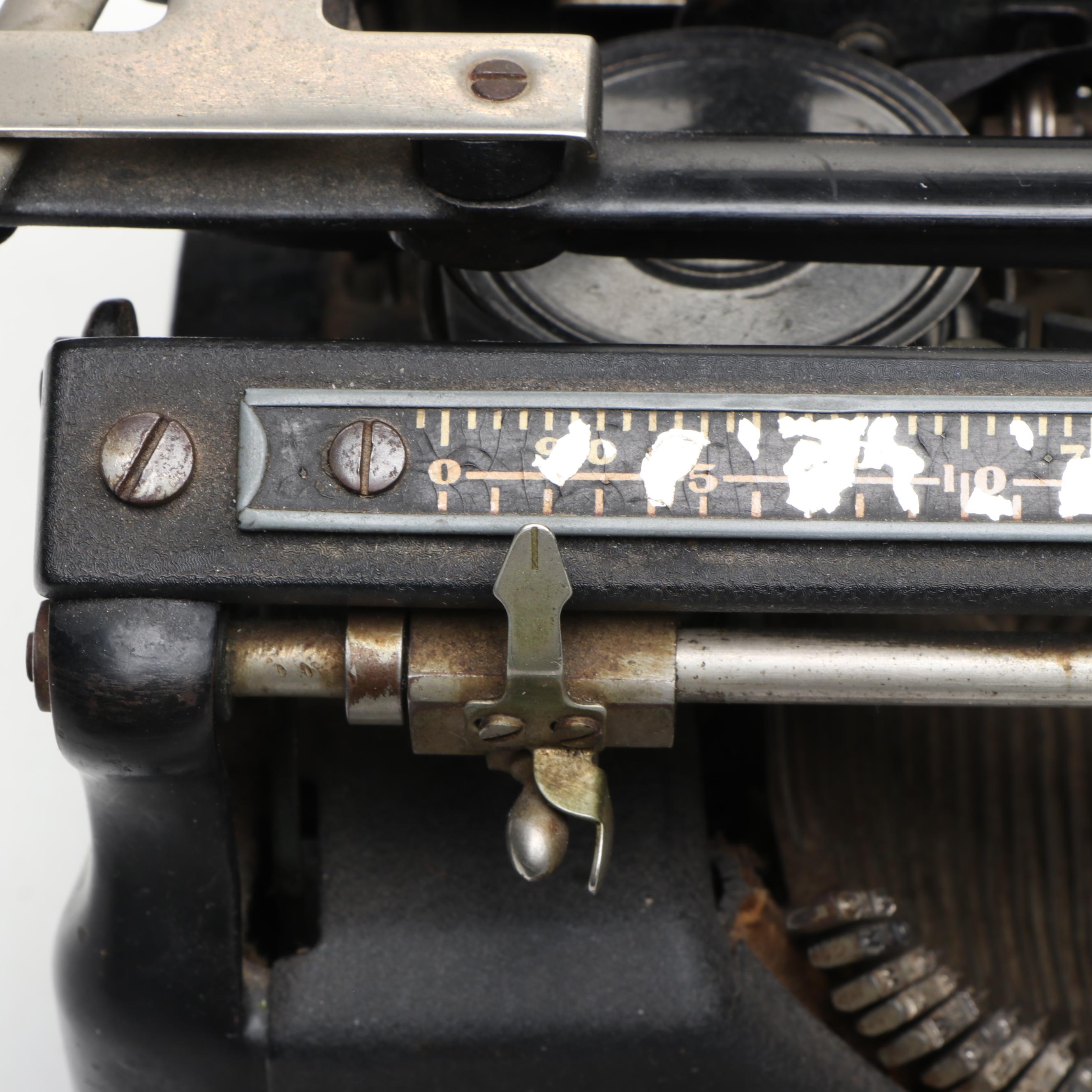 Underwood Typewriter, Early to Mid-20th Century