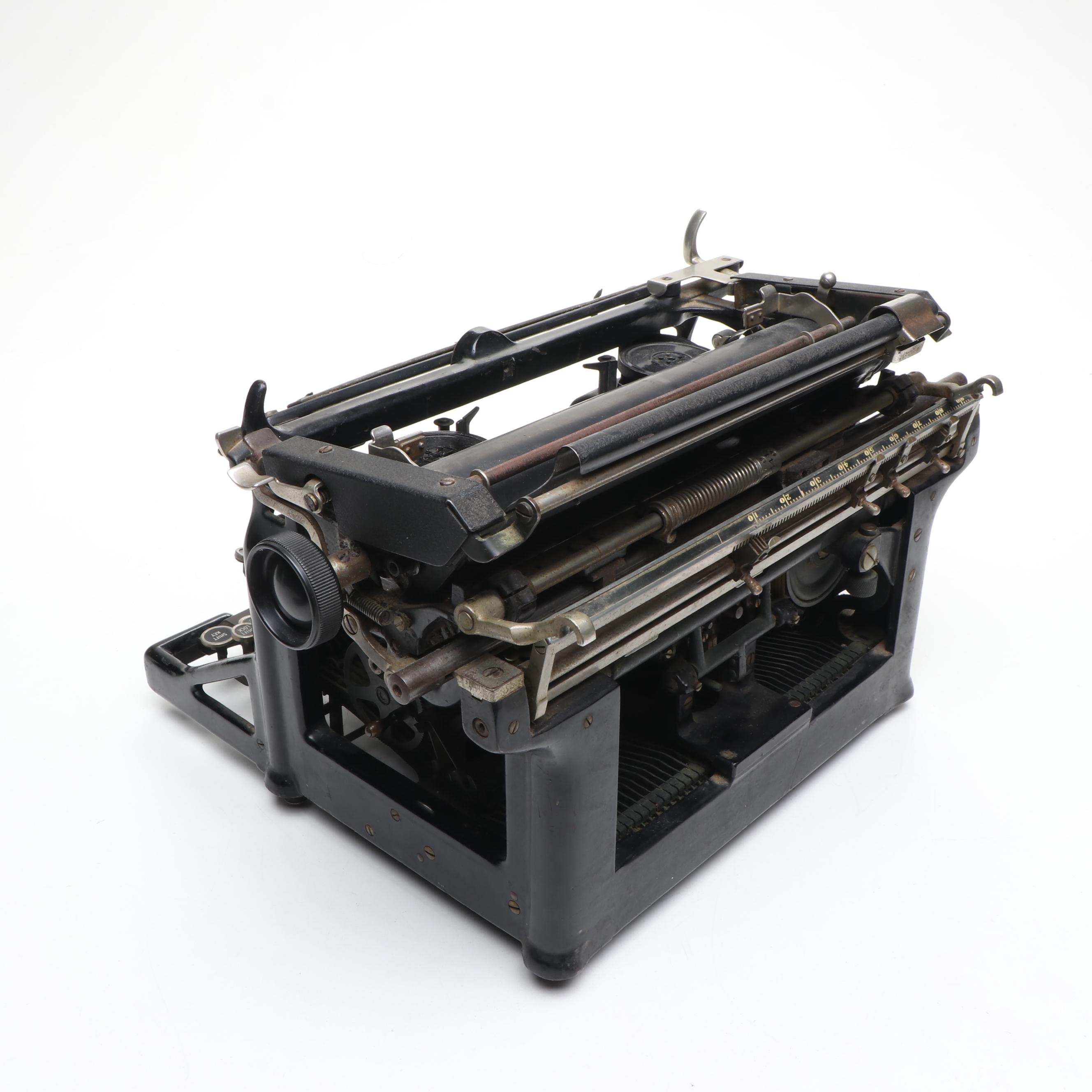 Underwood Typewriter, Early to Mid-20th Century