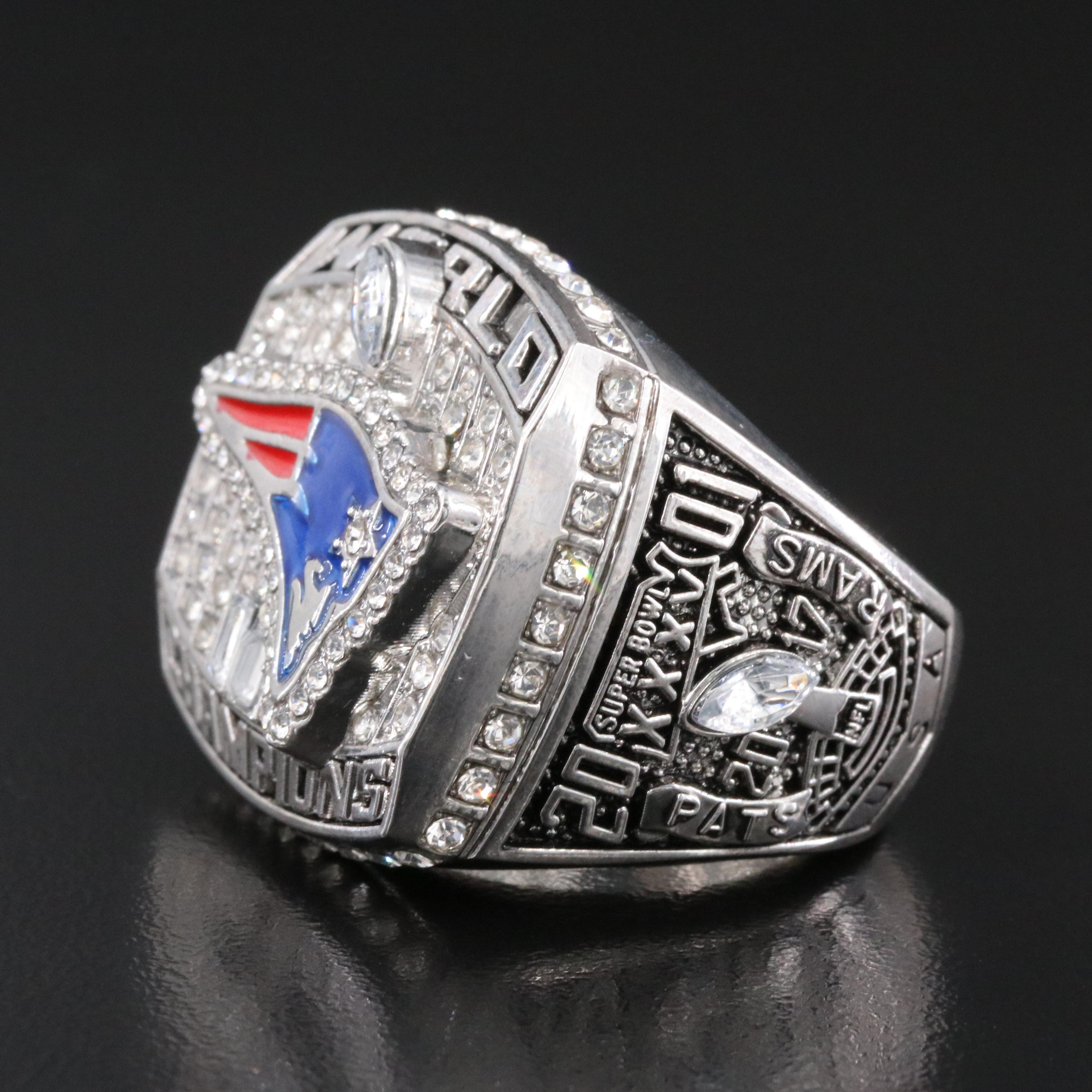 New England Patriots Super Bowl Replica Ring