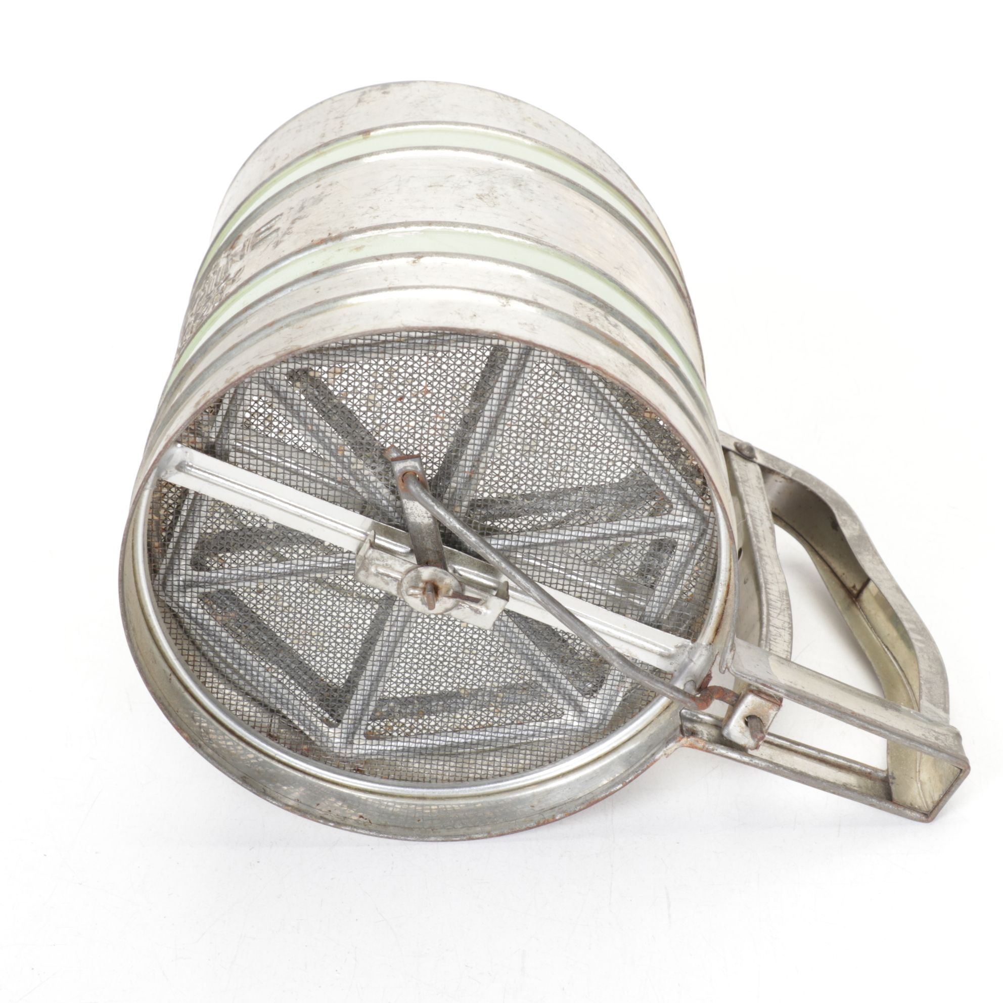 Manual Drum Grater with Hand Sifter & Other Kitchen Tools