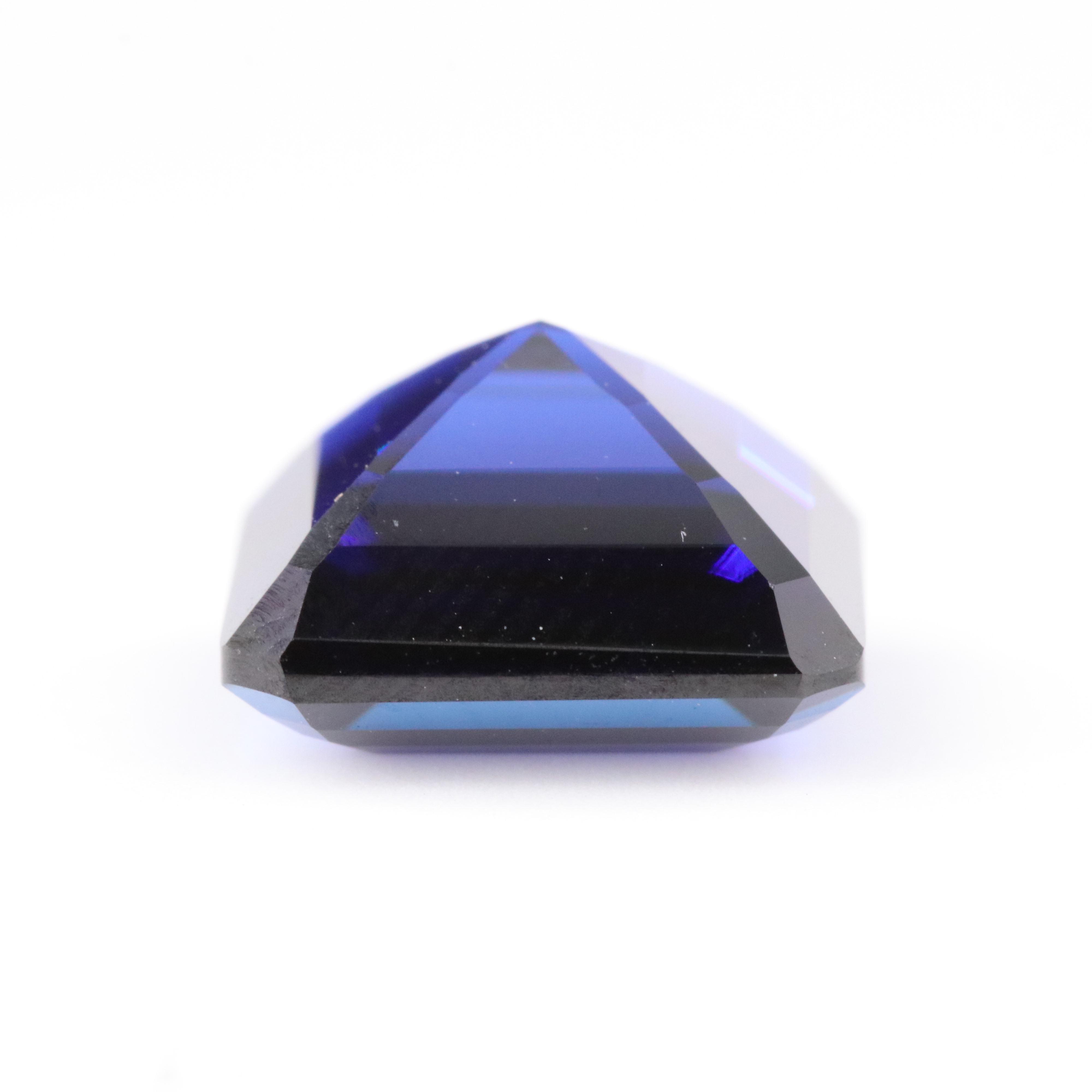 Loose 4.88 CT Lab Grown Sapphire