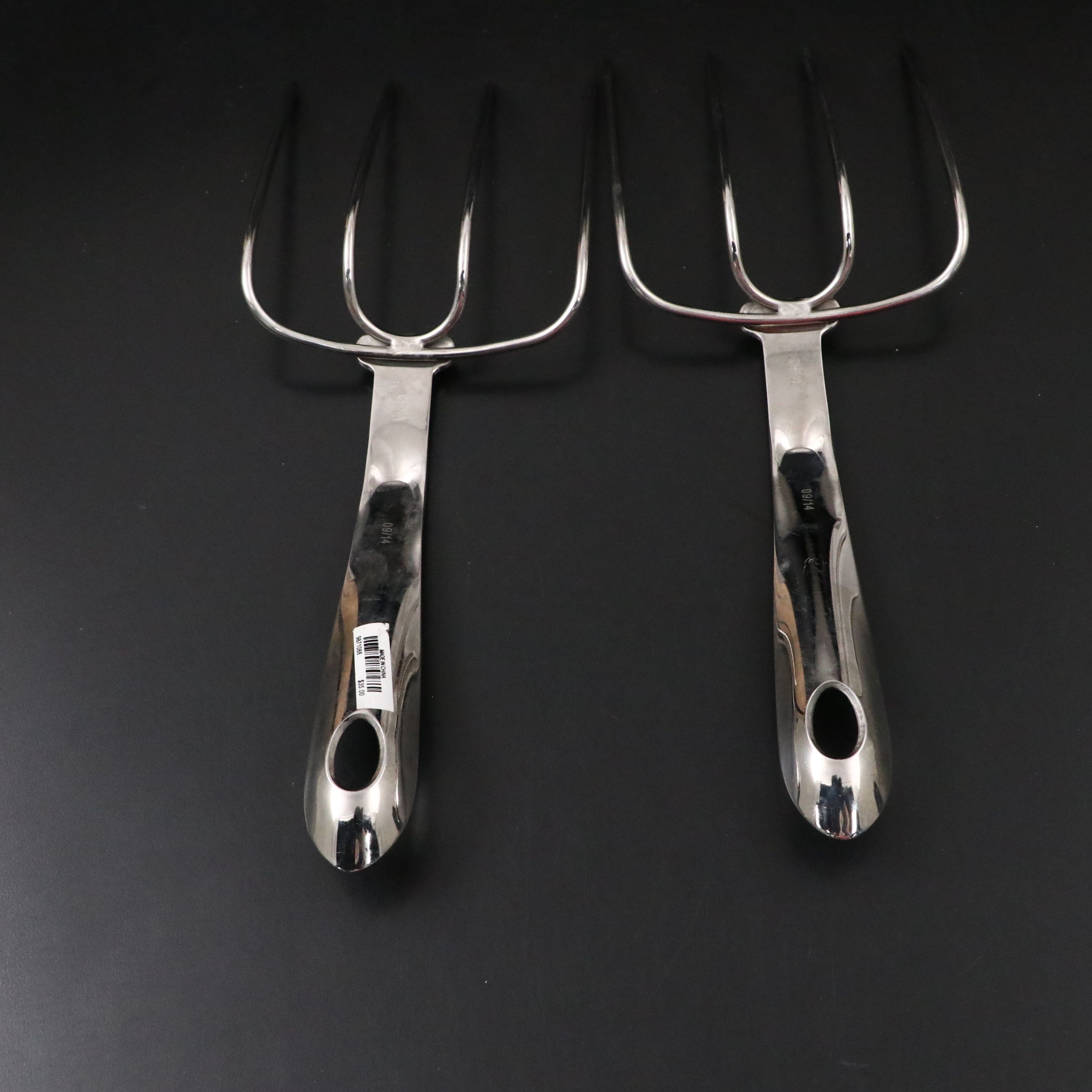 All-Clad Roaster and Turkey Forks with White Ceramic Trays