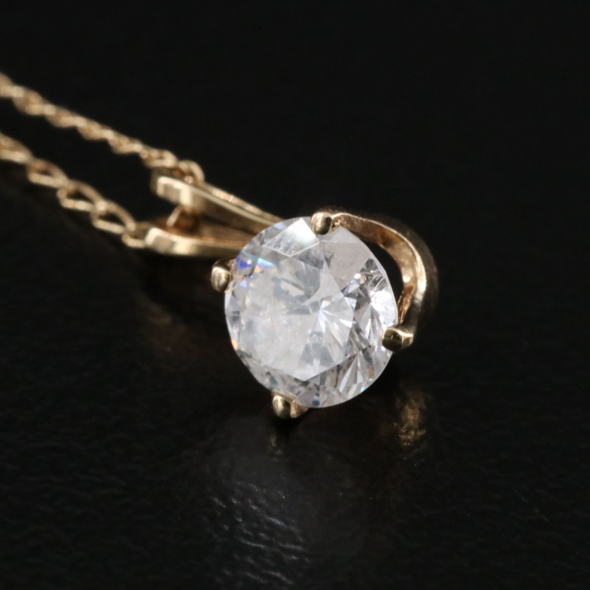 14K 0.50 CT Diamond Pendant Necklace