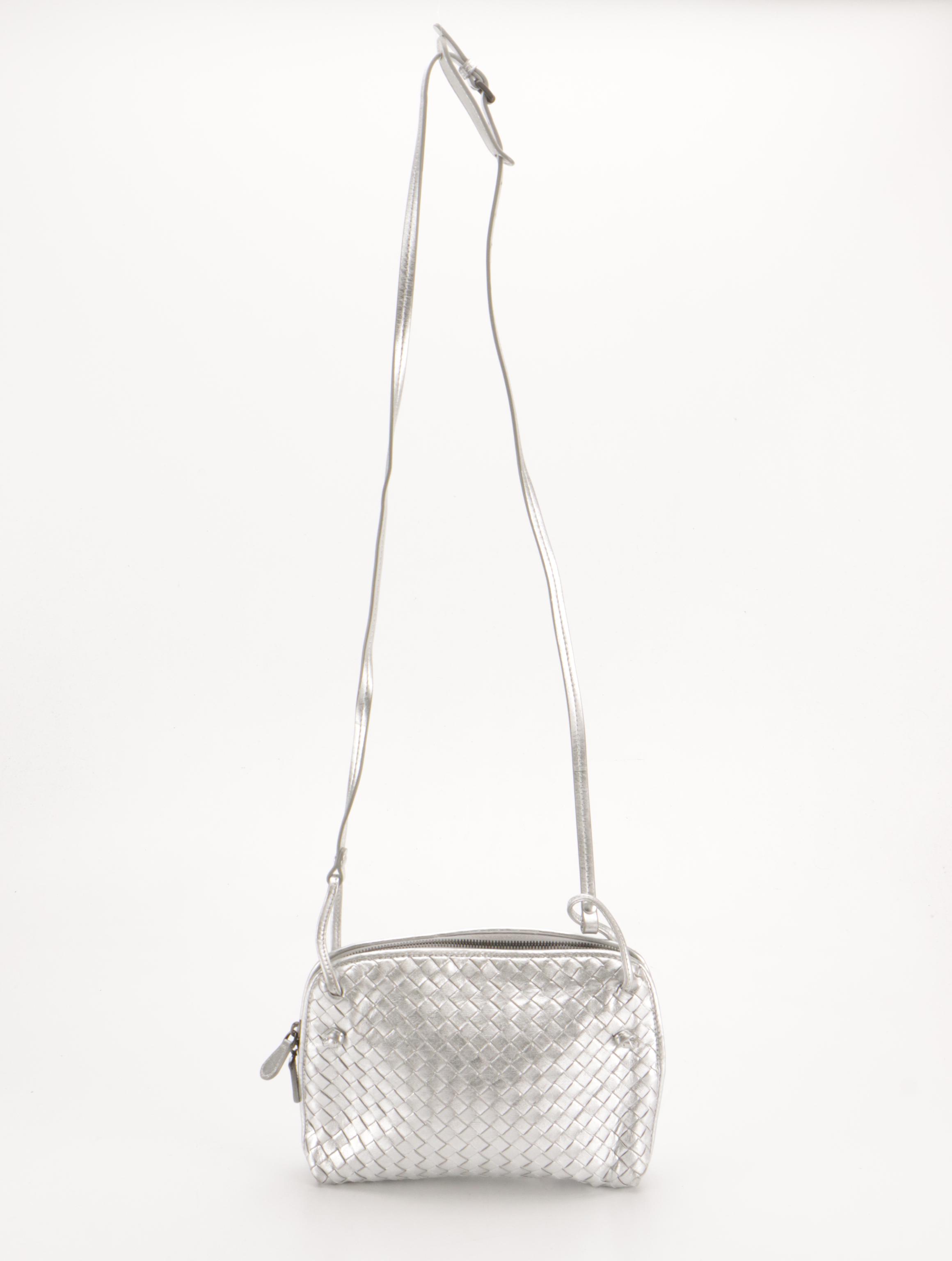 Bottega Veneta Zippered Crossbody Bag in Silver Metallic Intrecciato Leather
