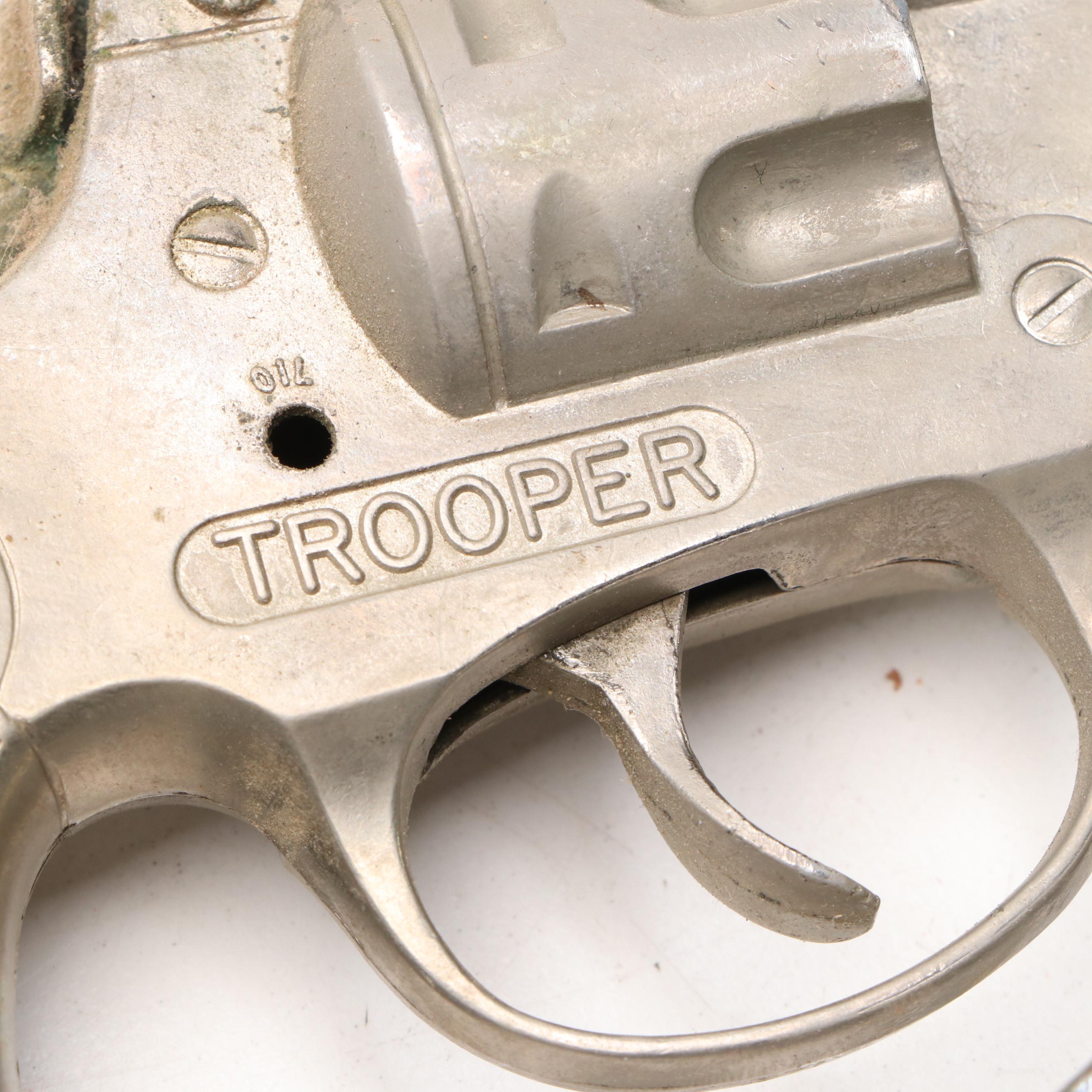 Hubley "Trooper" Dueling Revolver Cap Guns with Holsters, Mid-20th Century