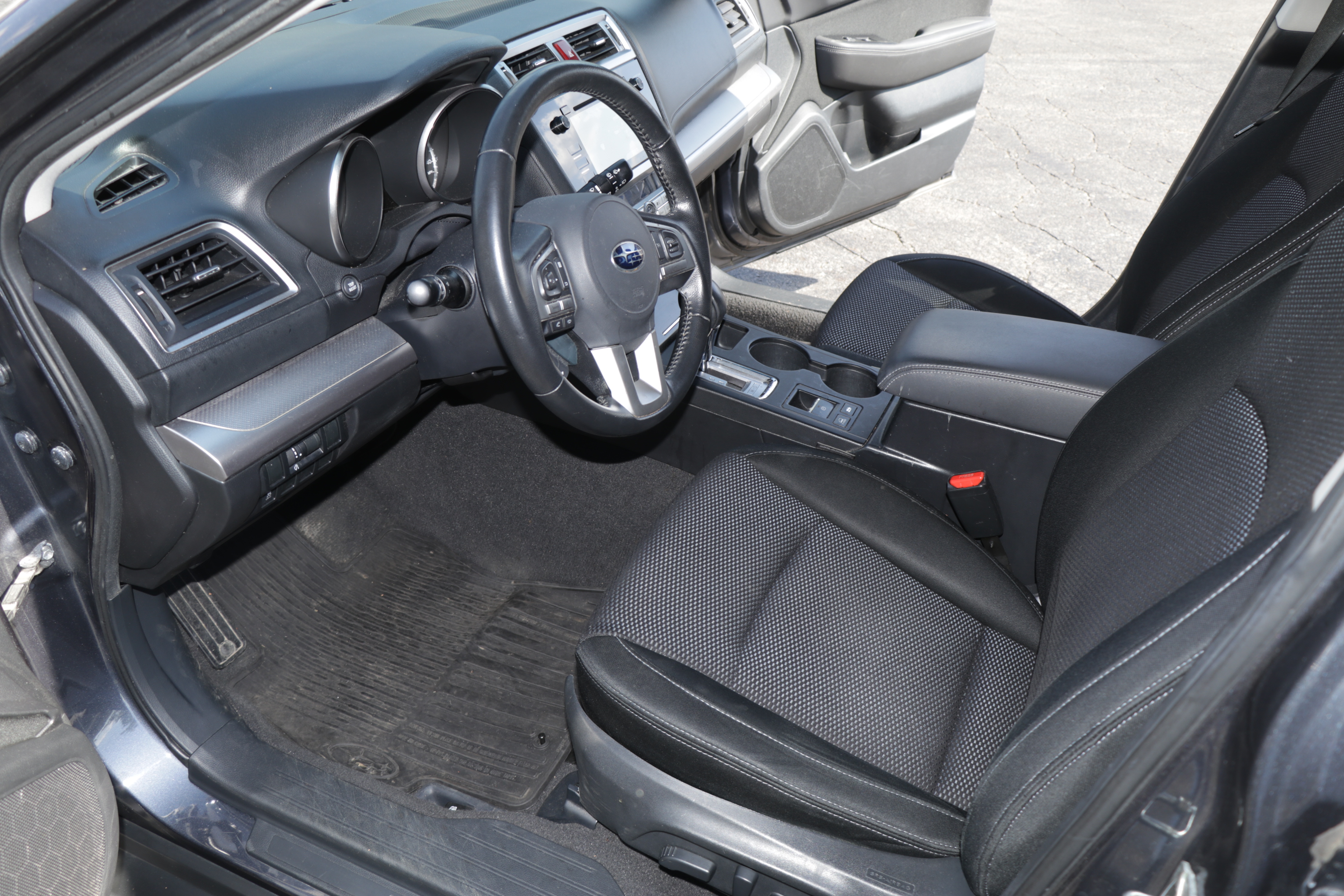 2015 Subaru Outback 2.5i Premium/FDD Carbide Gray Metallic SUV