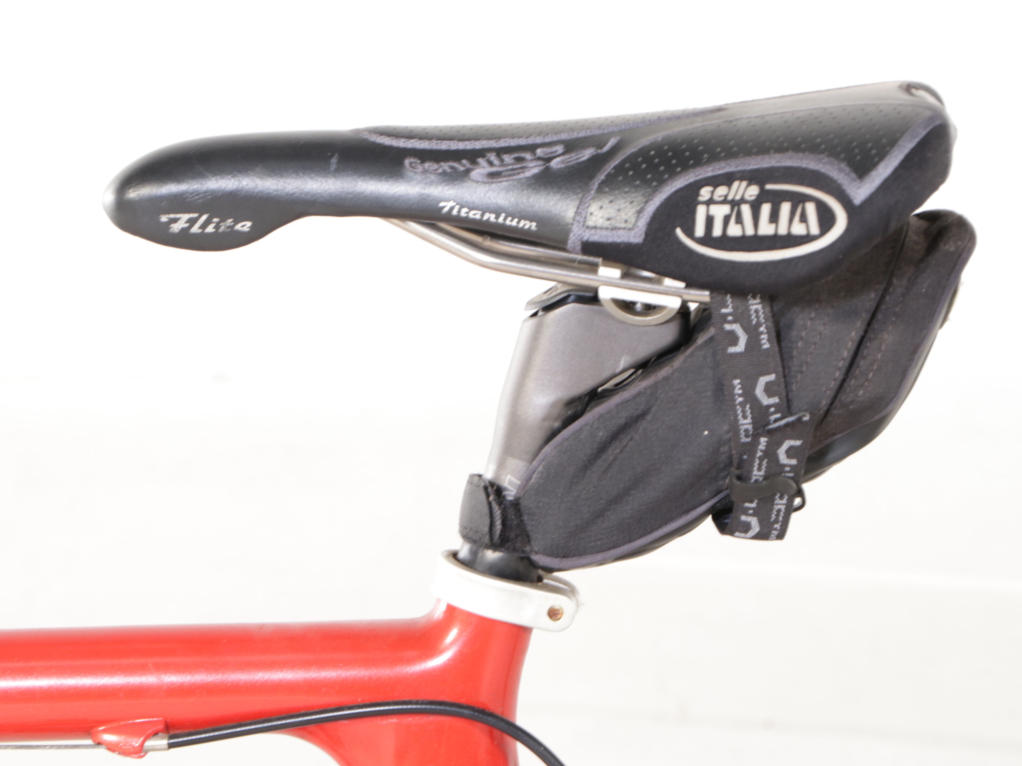 Trek 5000 Road Bicycle, Rolf Vector Comp. Wheels, Selle Italia Gel Seat