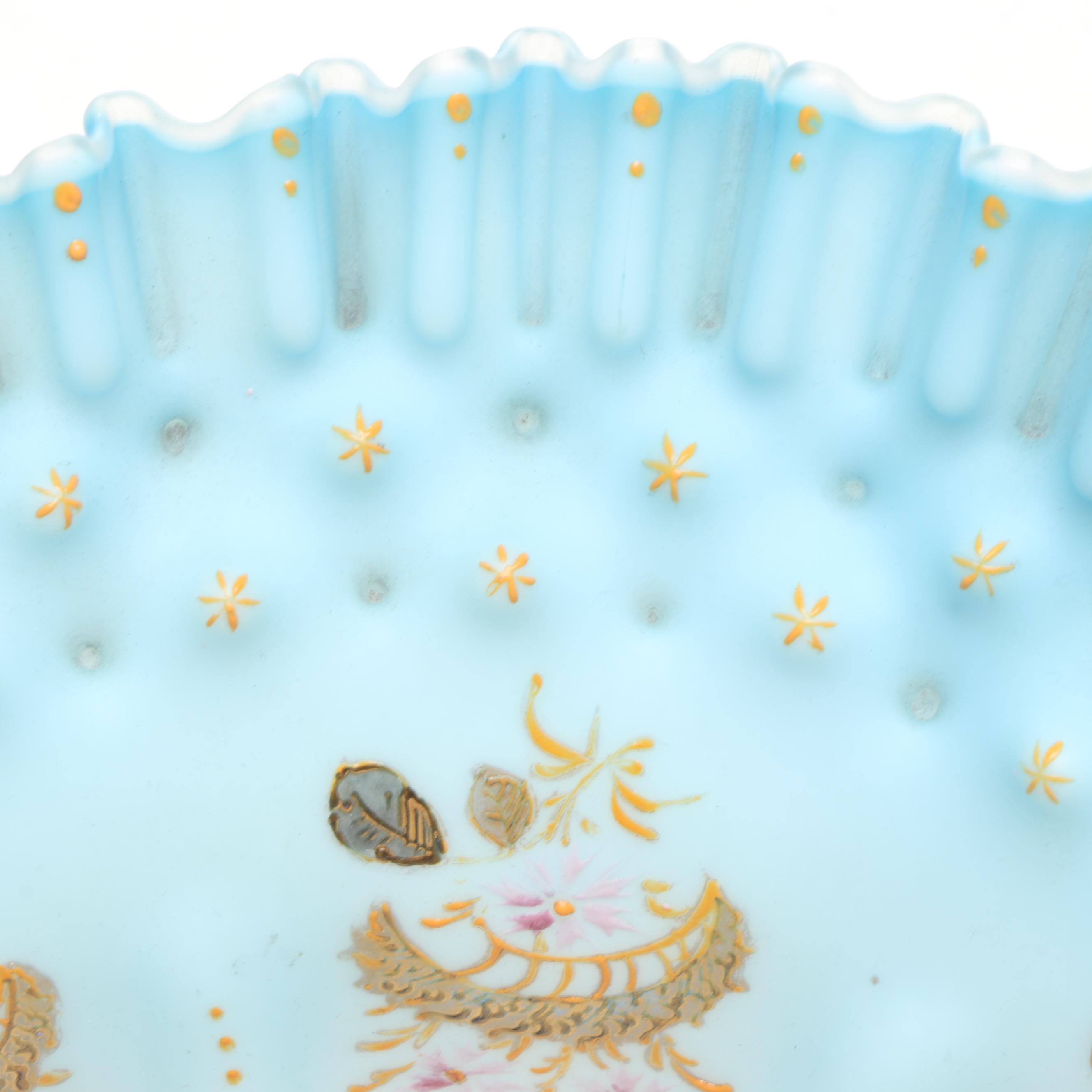 Satin Glass Ruffle Bowl