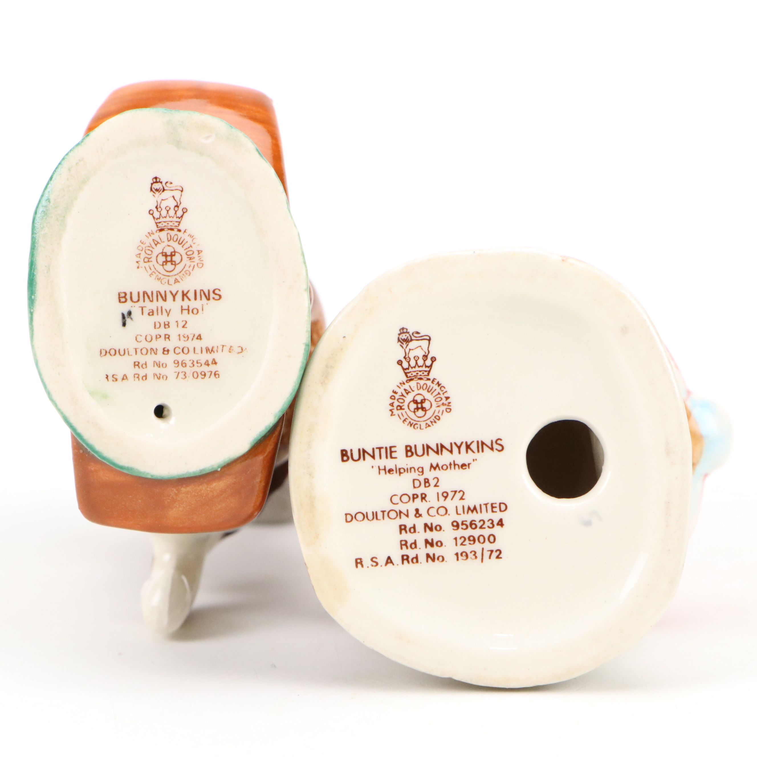 Royal Doulton "Family Photograph" with Bunnykins Figurines with Ceramic Dish