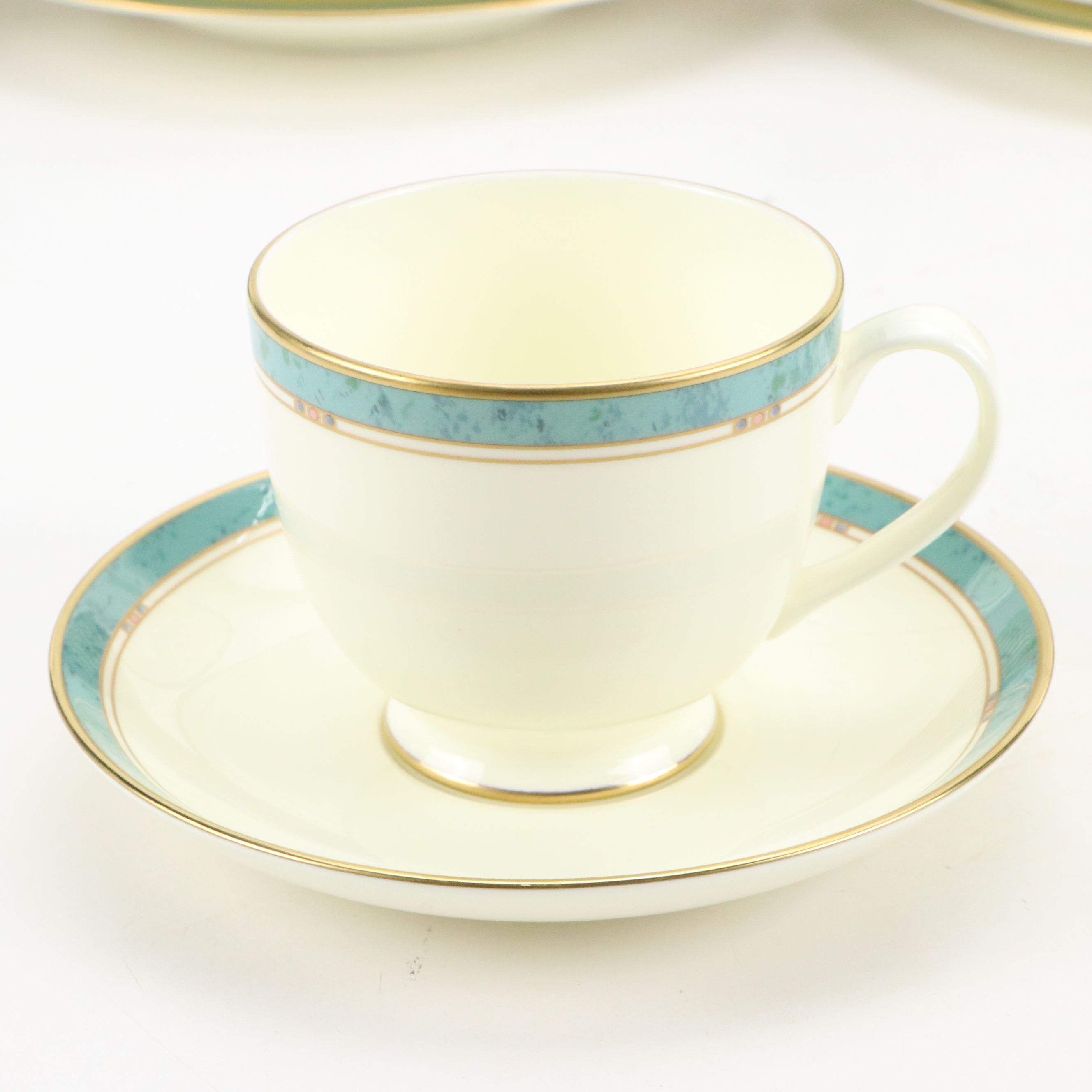 Pfaltzgraff Bone China "Patina" Dinnerware and Serving Pieces, 1991–1995