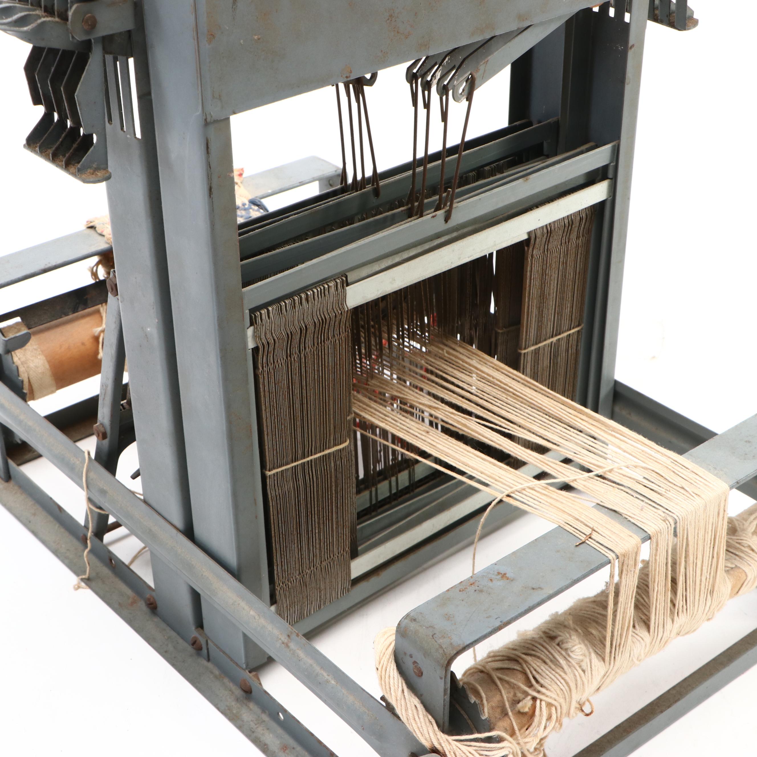 Structo Artcraft and Rigid Heddle Looms with Spinning and Weaving Accessories