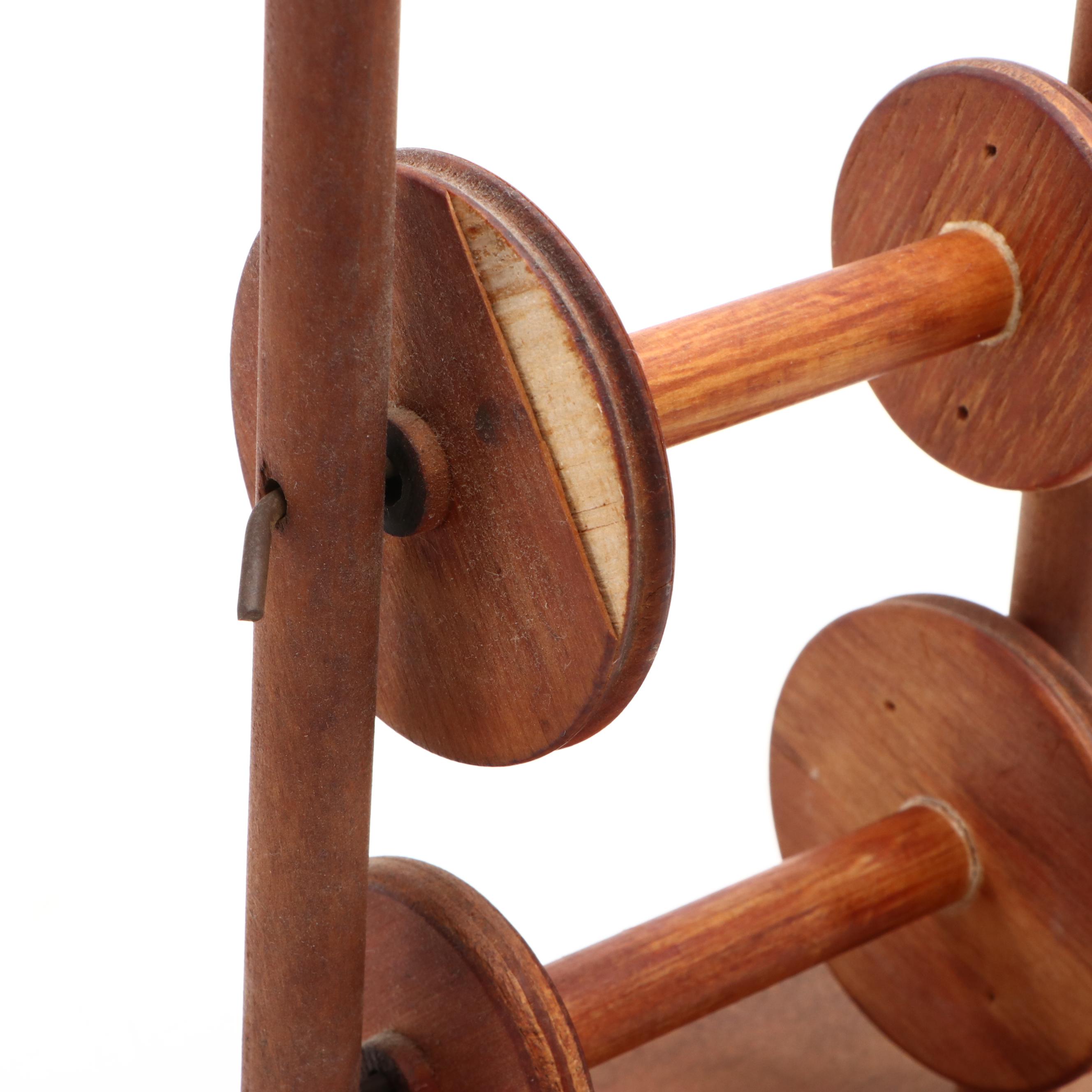 Structo Artcraft and Rigid Heddle Looms with Spinning and Weaving Accessories