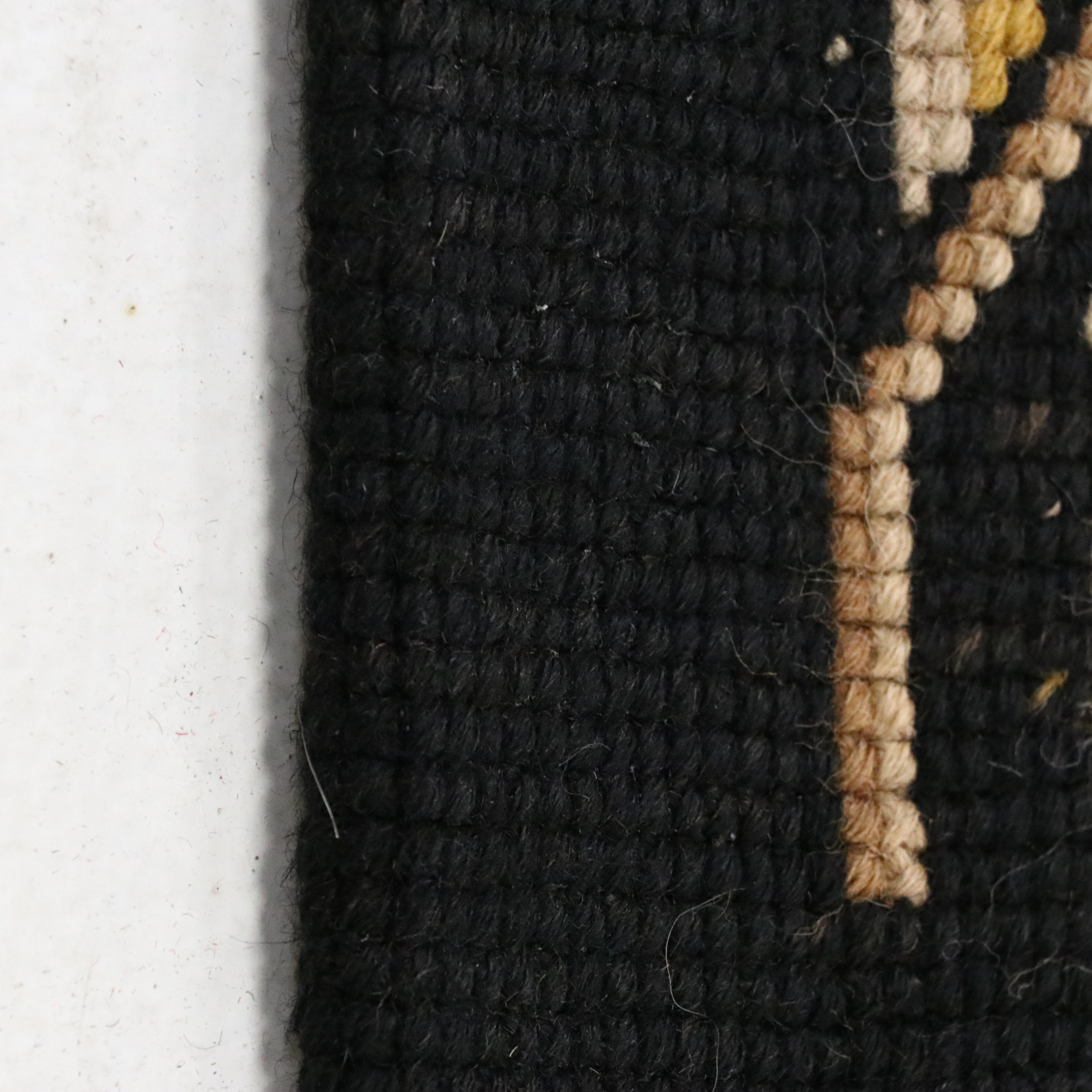 6' x 9'3 Handmade Indian Floral Needlepoint Area Rug