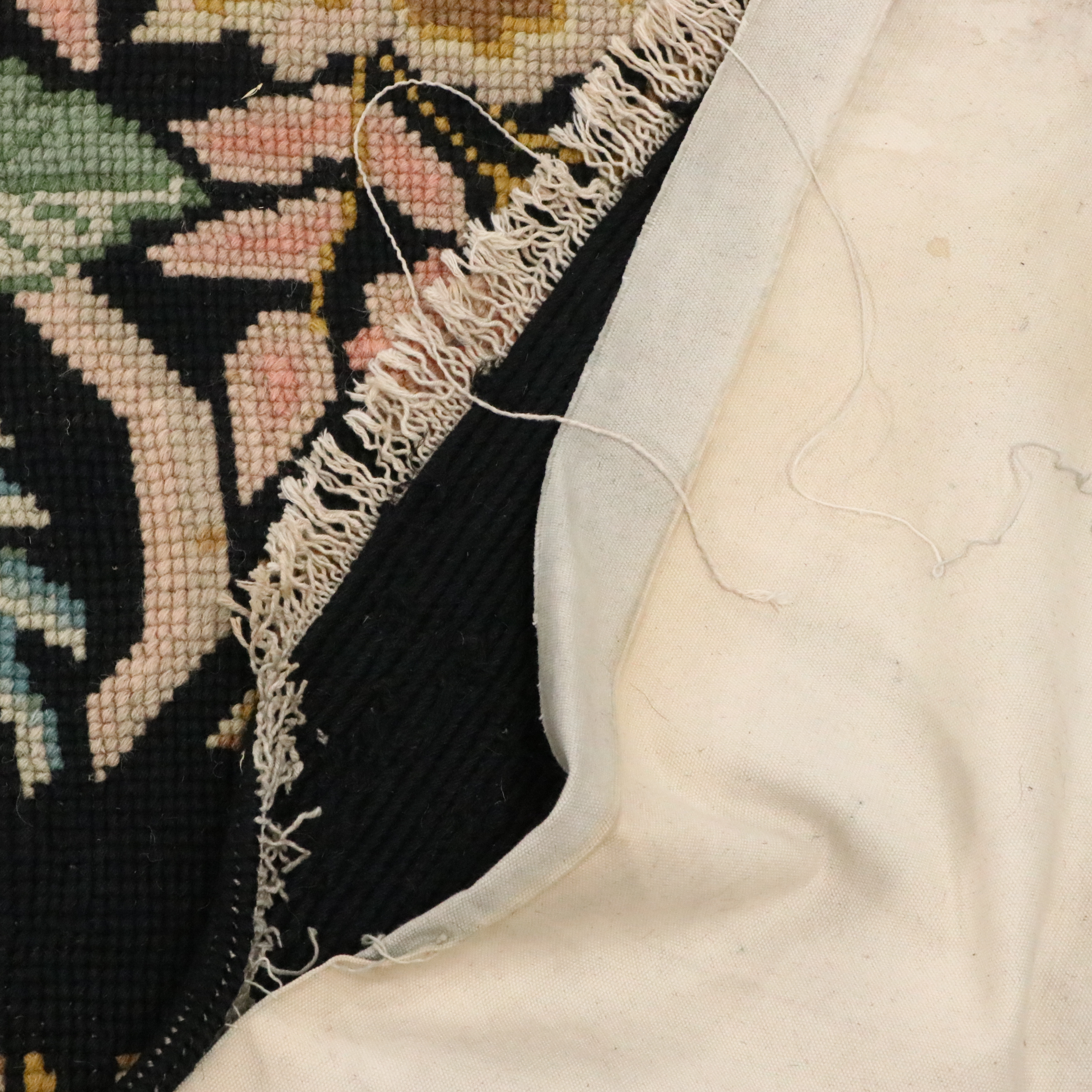 6' x 9'3 Handmade Indian Floral Needlepoint Area Rug