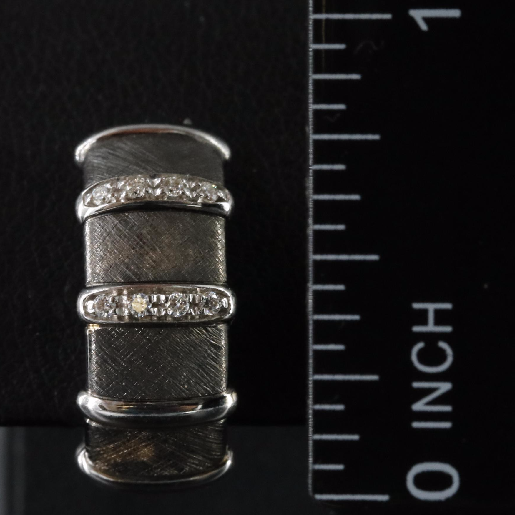 18K 0.16 CTW Diamond Hoop Earrings