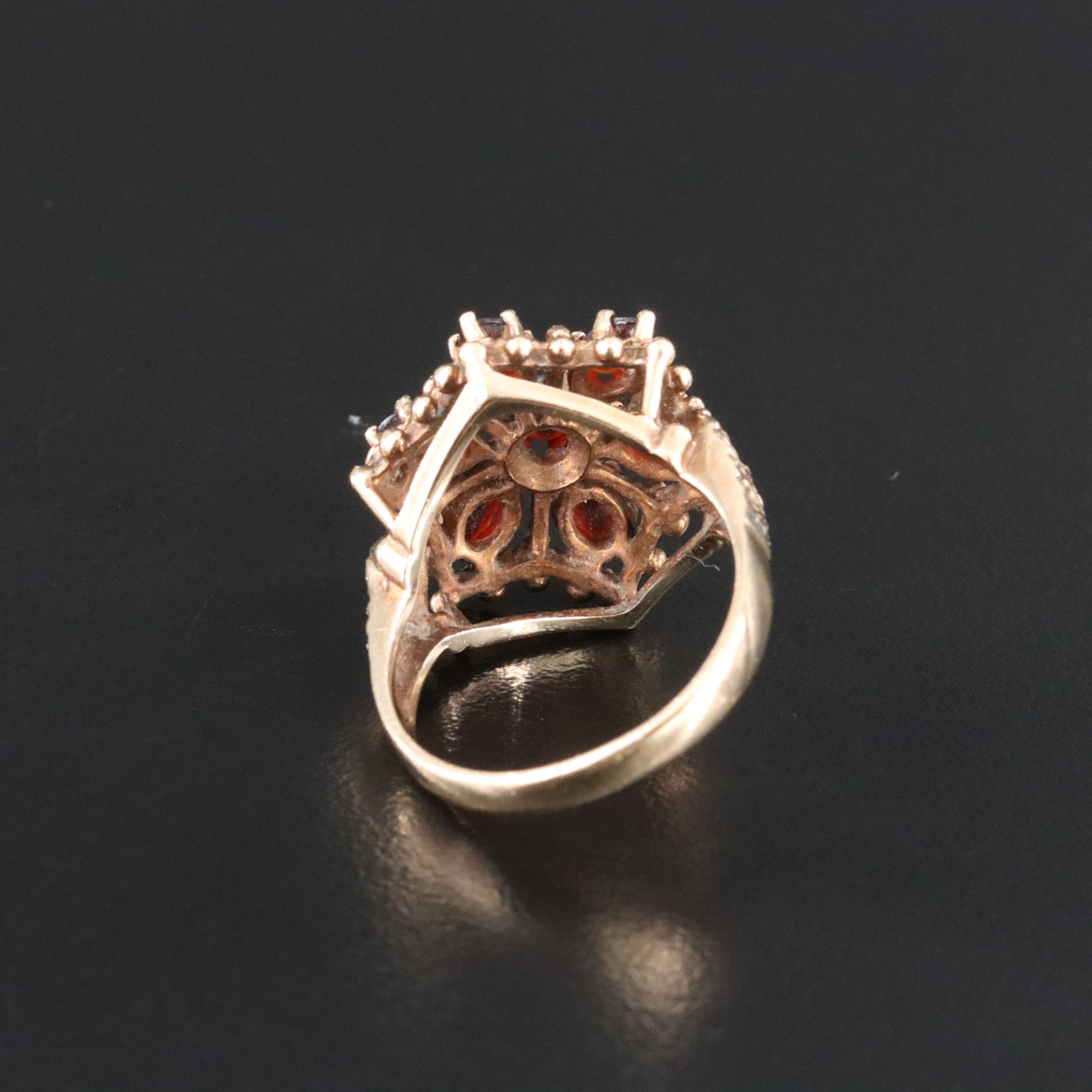 10K Garnet Flower Ring