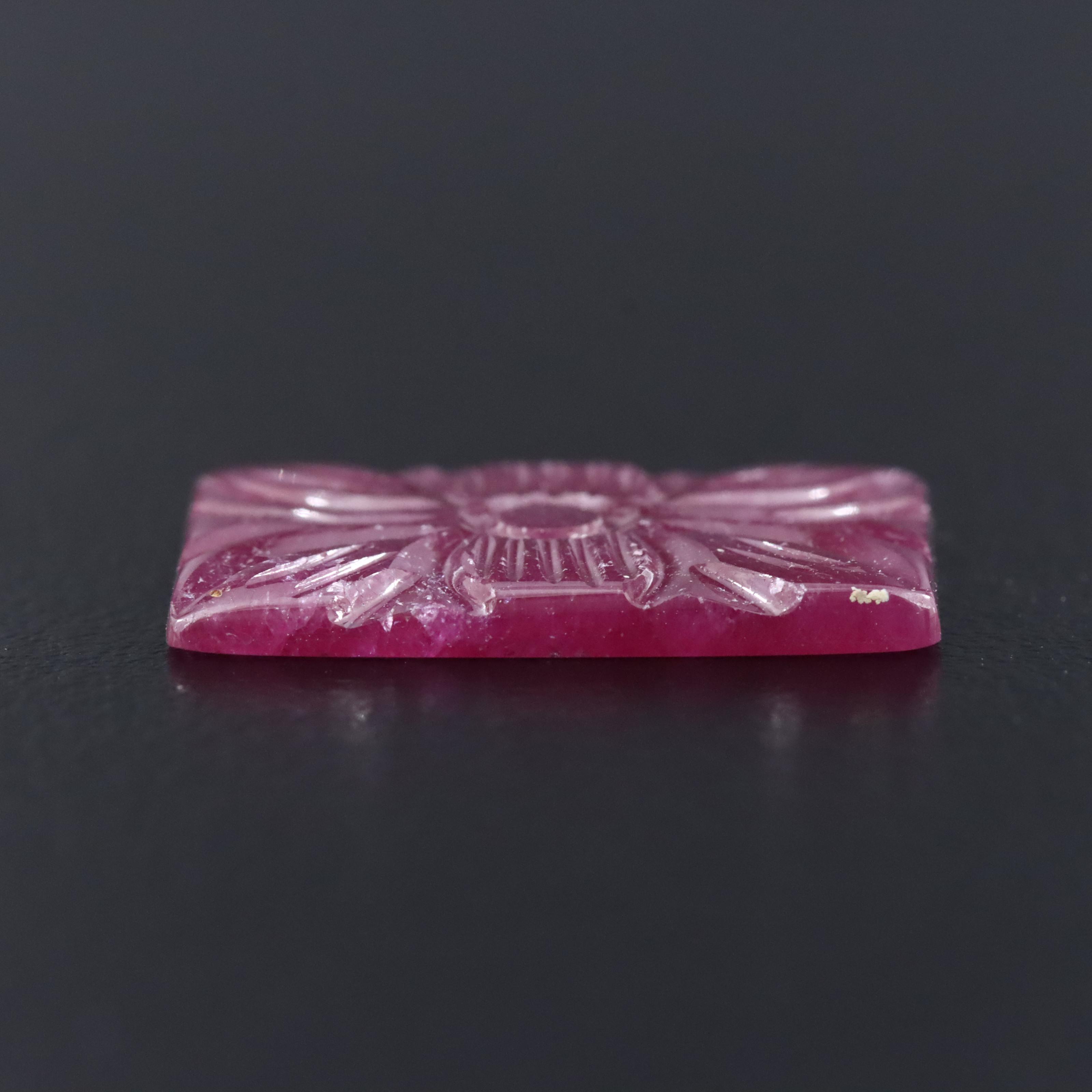 Loose 8.46 CT Carved Ruby with IGI Colored Gemstone Report
