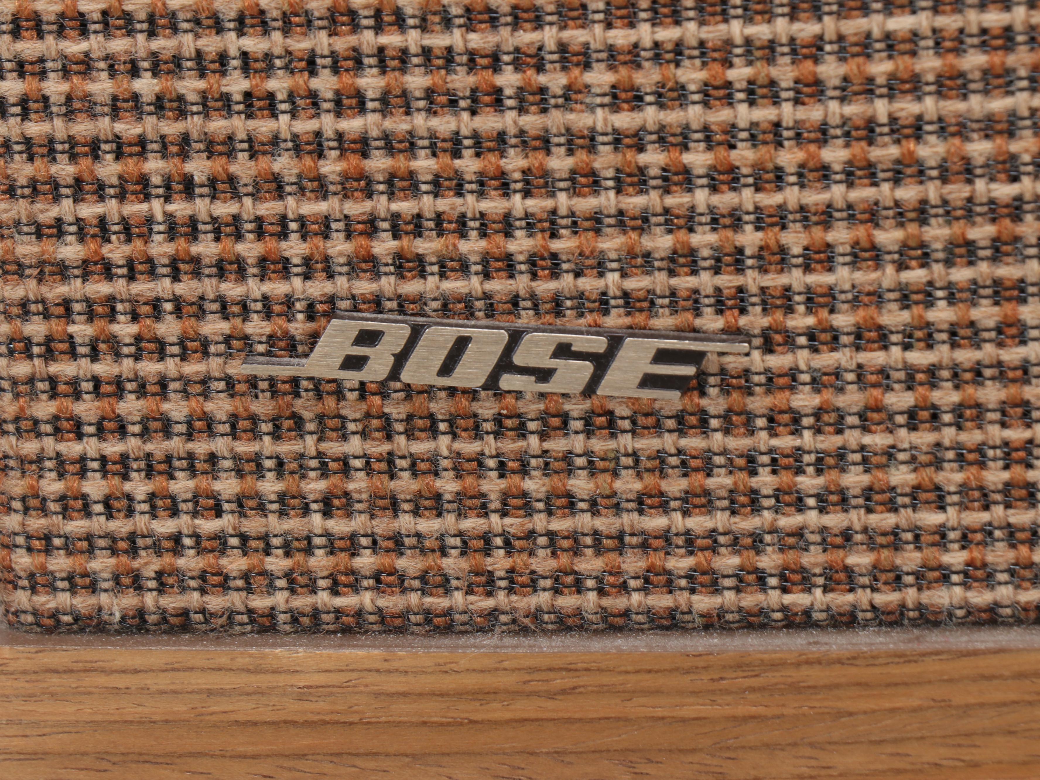 Bose 901° Series Standing Speakers and Equalizer