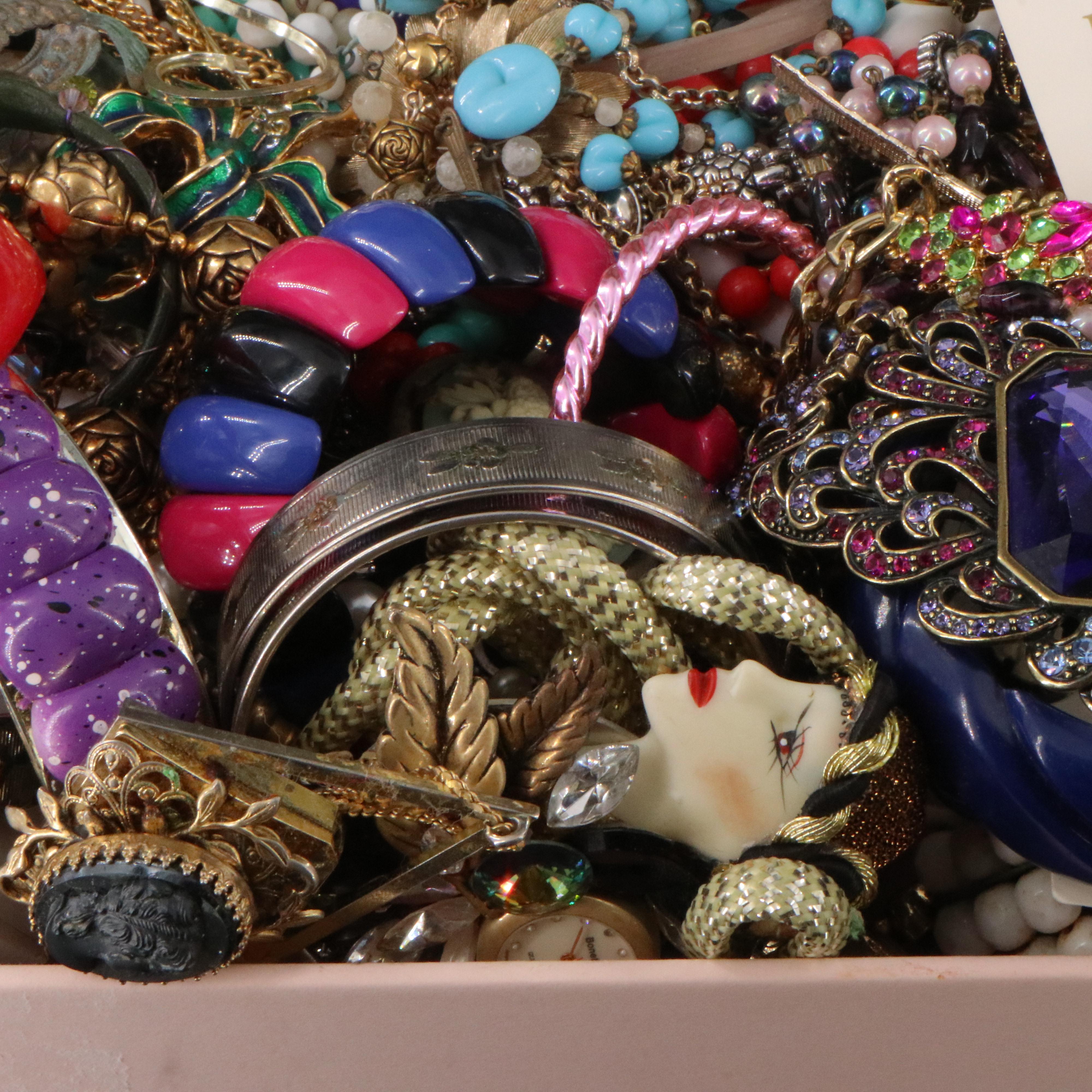 Uncommon Discoveries: Jewelry Collection