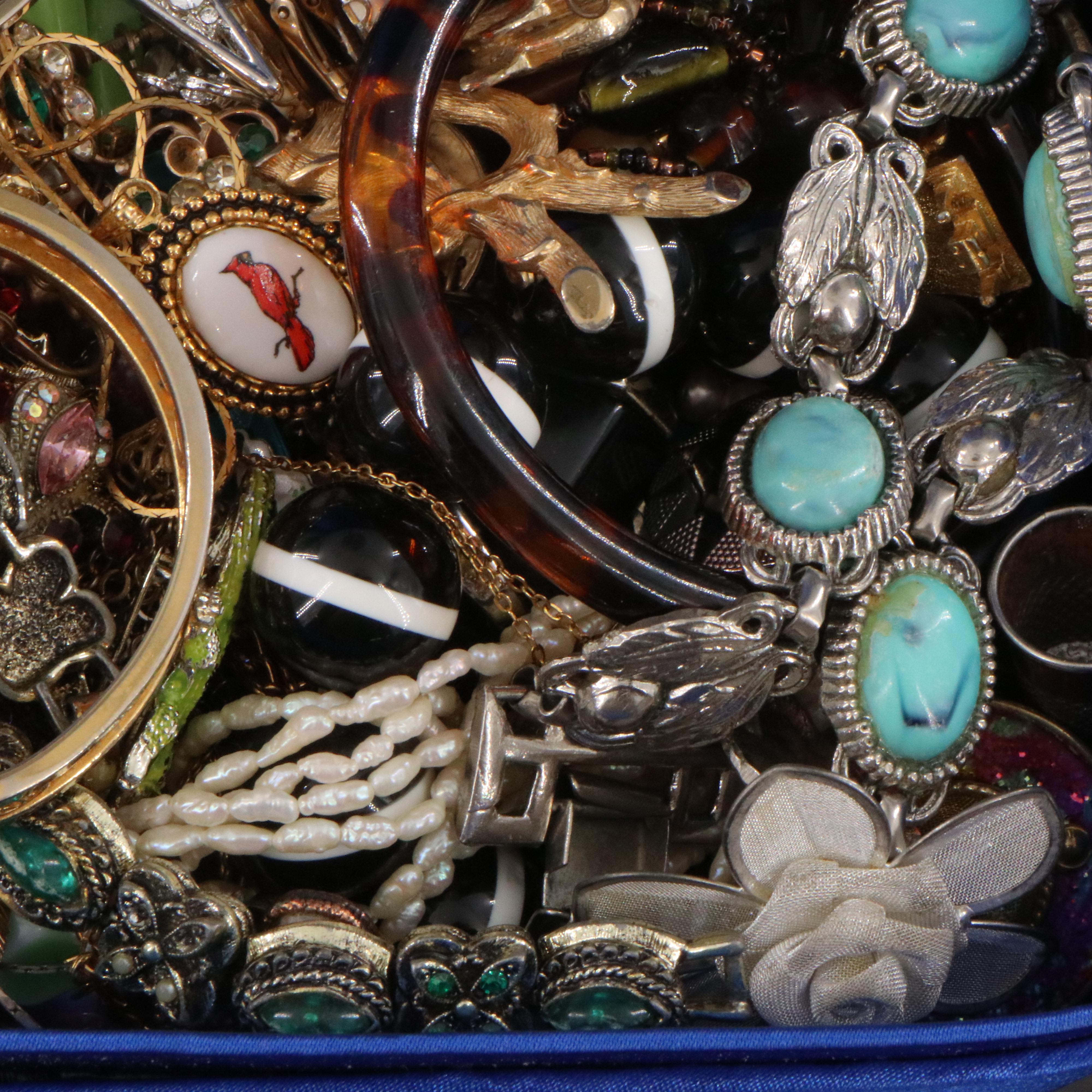 Uncommon Discoveries: Jewelry Collection