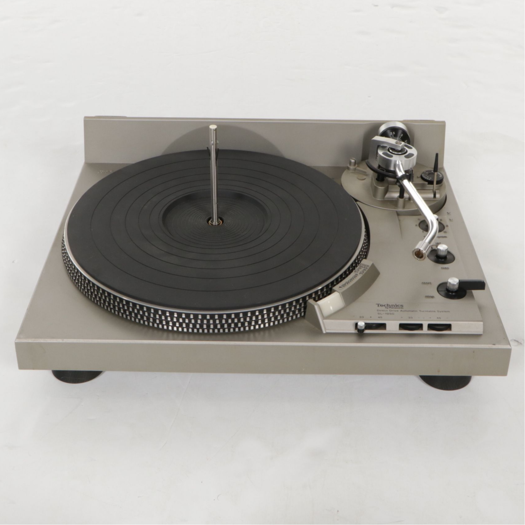 Technics SL-1950 Turntable by Panasonic