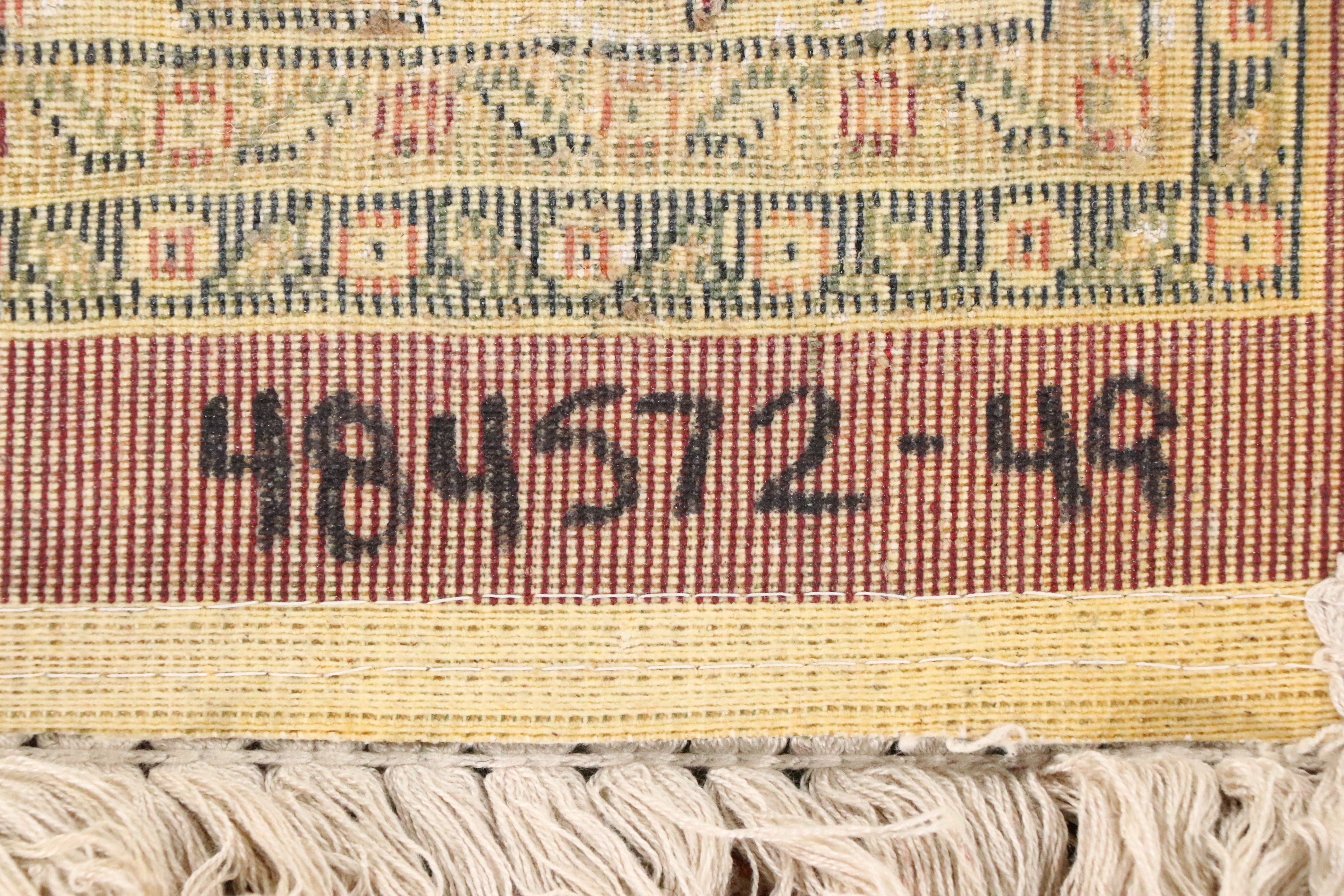 3'3 x 4'11 Machine Made Persian Style Accent Rug