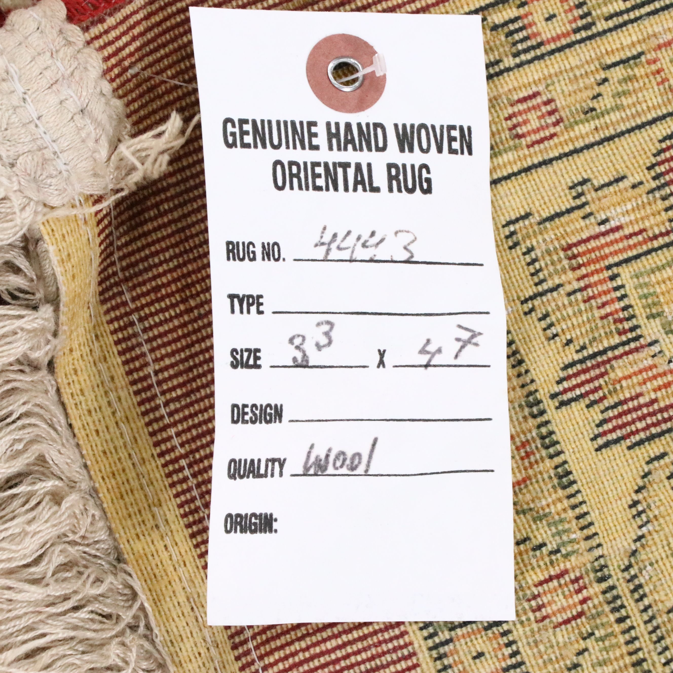 3'3 x 4'11 Machine Made Persian Style Accent Rug