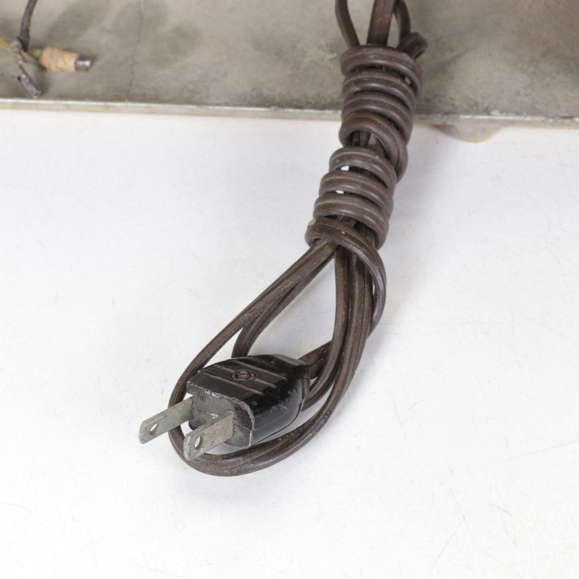 General Electric & Farnsworth Desktop AM/FM Radios, Mid-20th Century