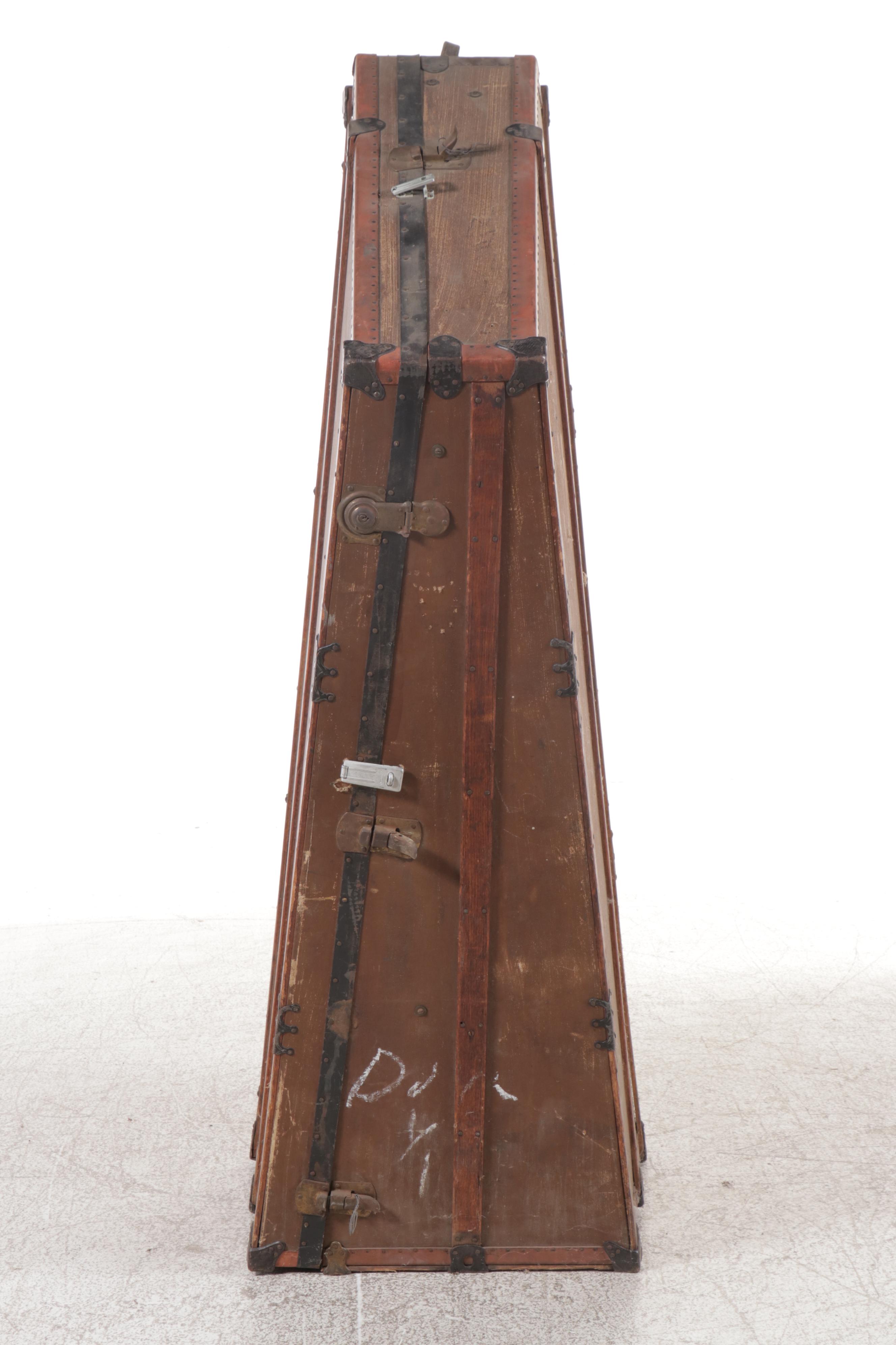 Lyon & Healy Inc. Harp Case, Late 19th/Early 20th Century