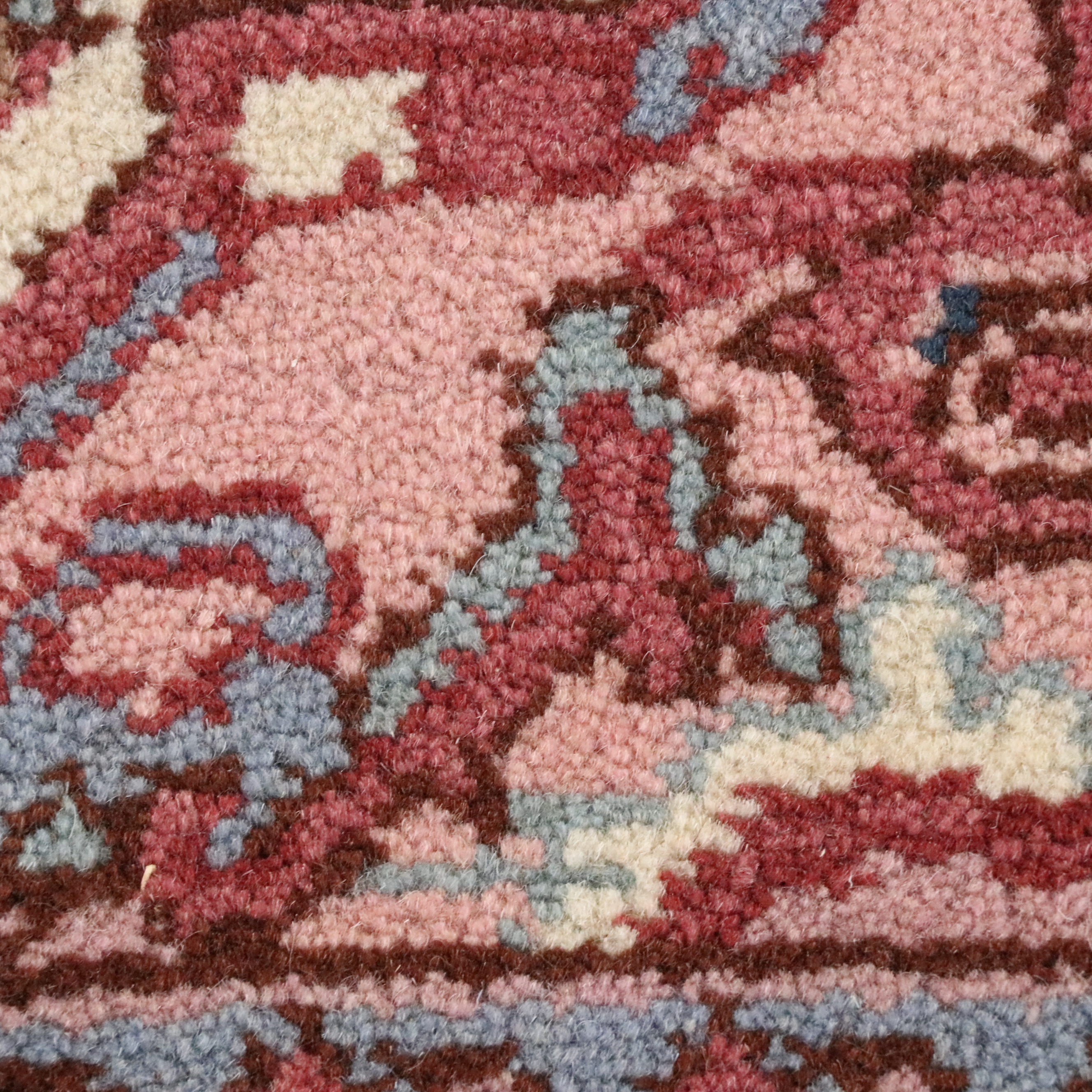 3'1 x 5'8 Hand-Knotted Indo-Persian Heriz Area Rug