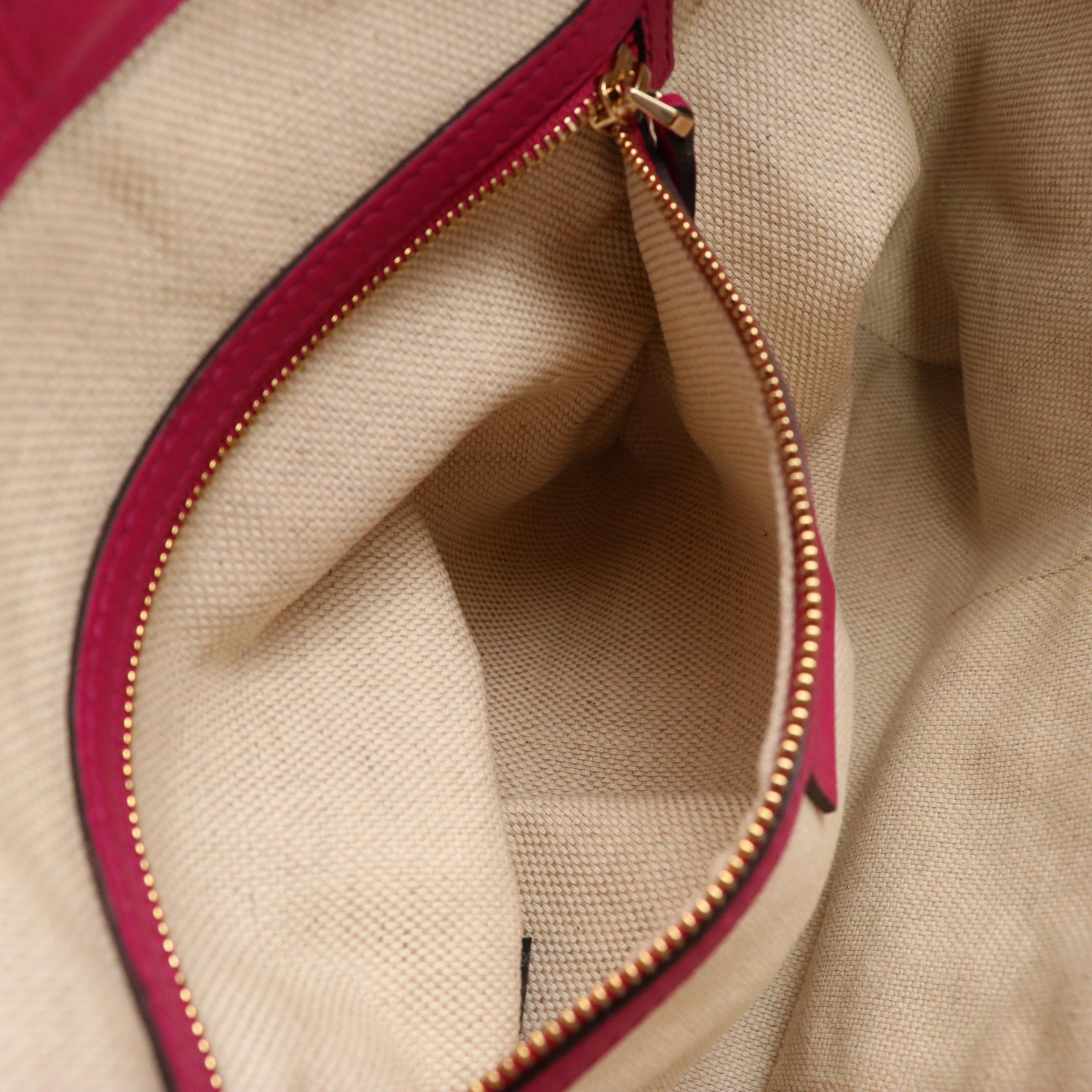 Gucci Tassel Zip Soho Two-Way Tote Bag in Magenta Grained Calfskin Leather