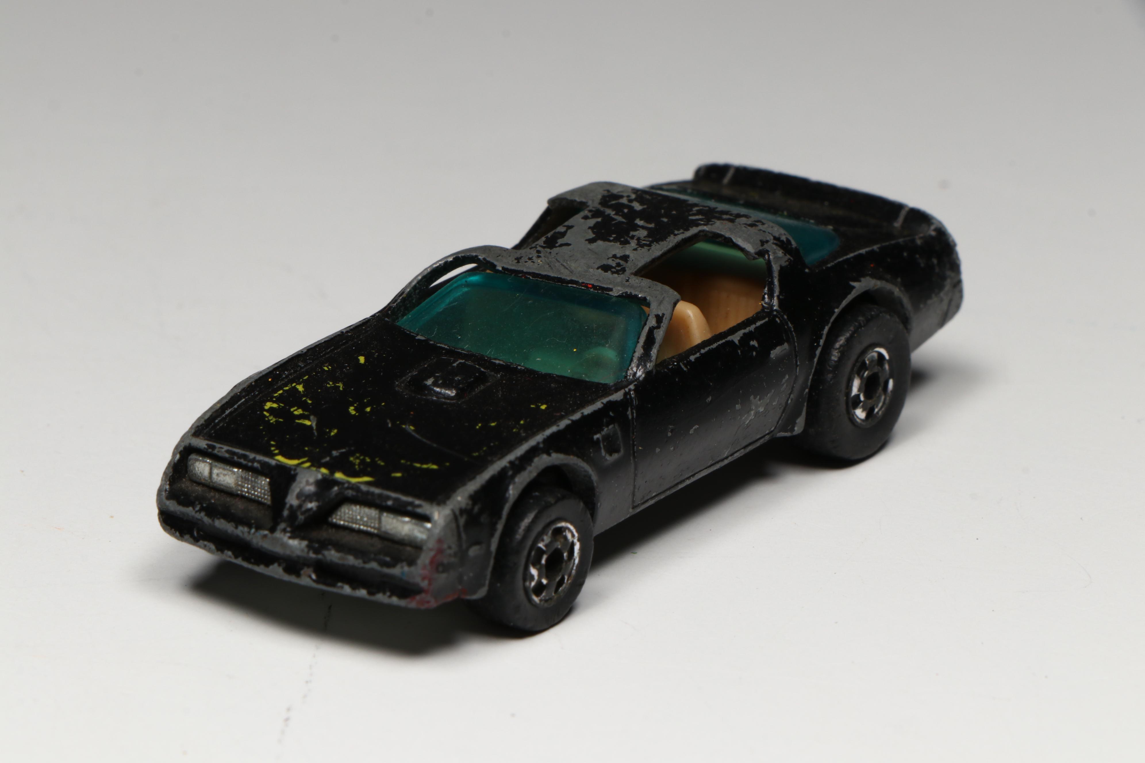 Hot Wheels "Z Whiz," "Lickety Six" and More Toy Cars in Case