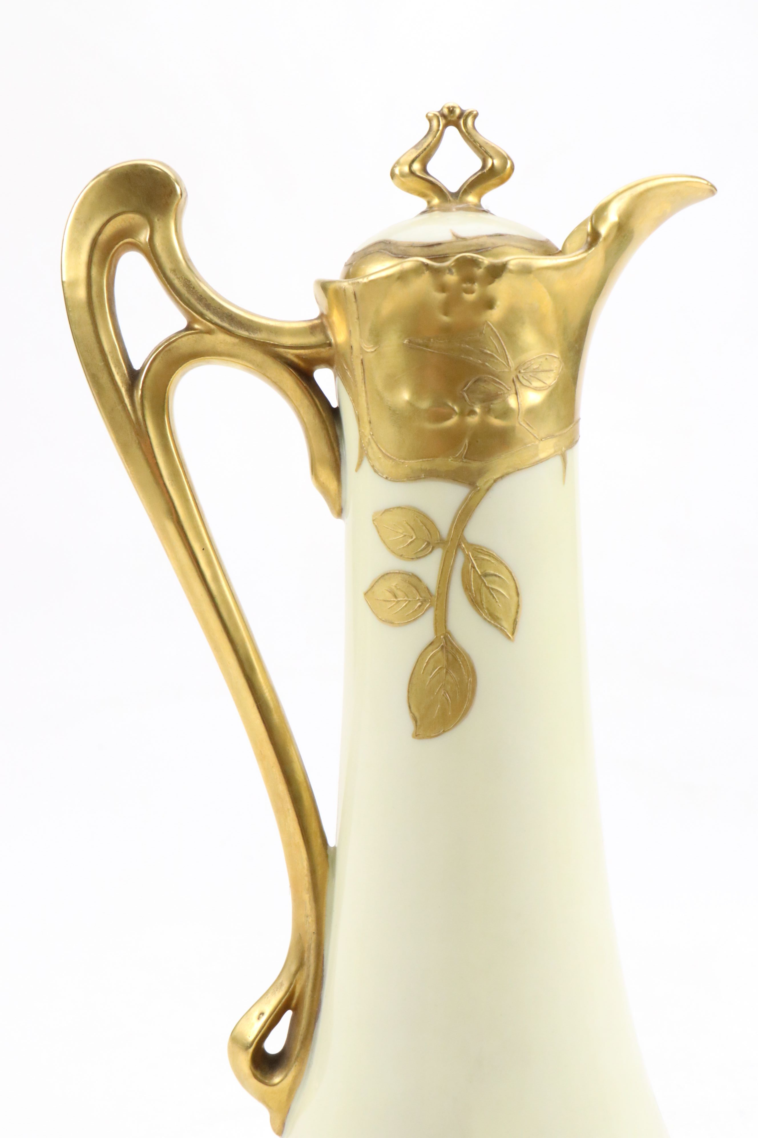 Art Nouveau Style Elite Works St. Martial Limoges Porcelain Carafe, 1920-1932