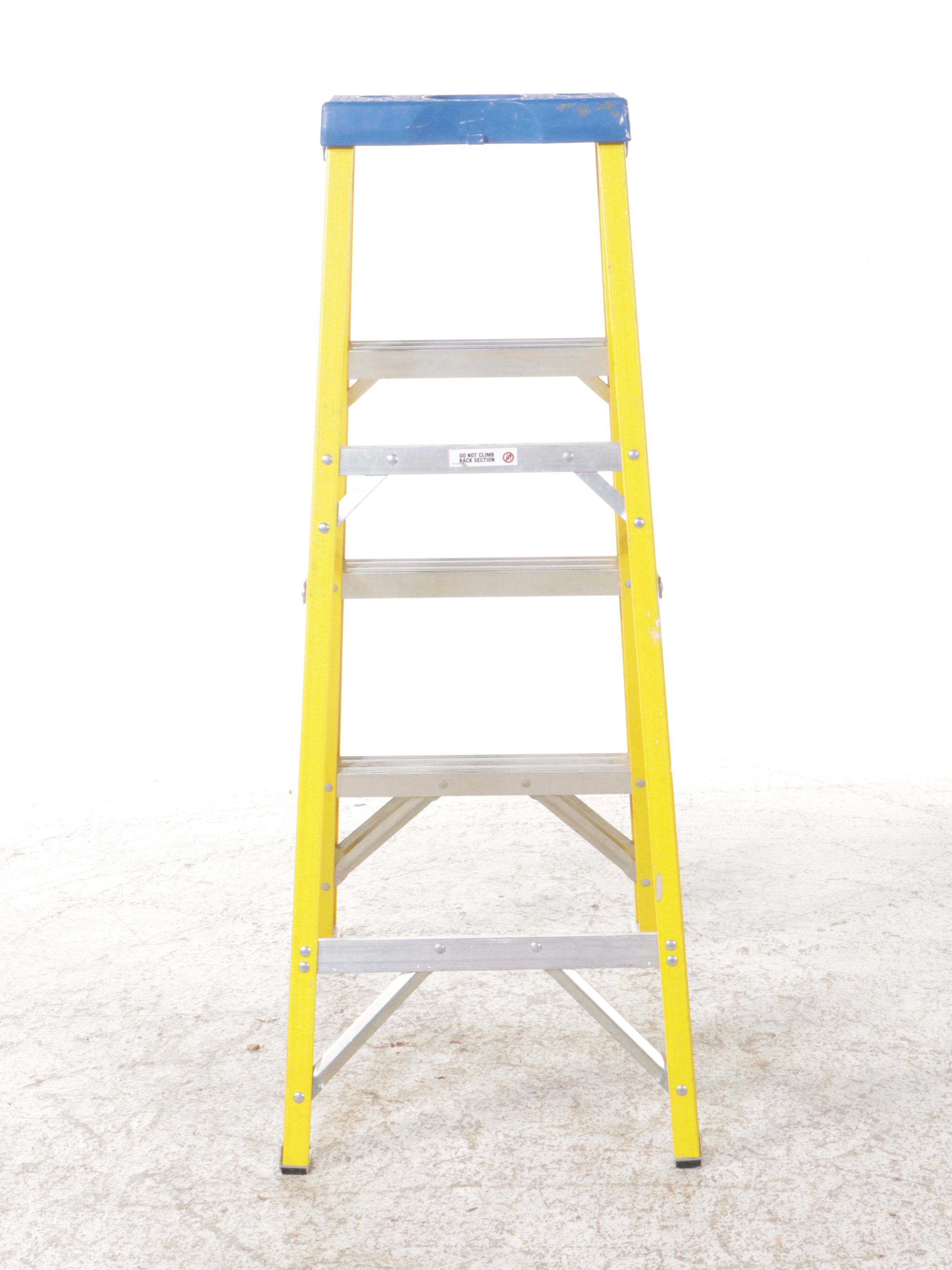Werner Fiberglass Step Ladder