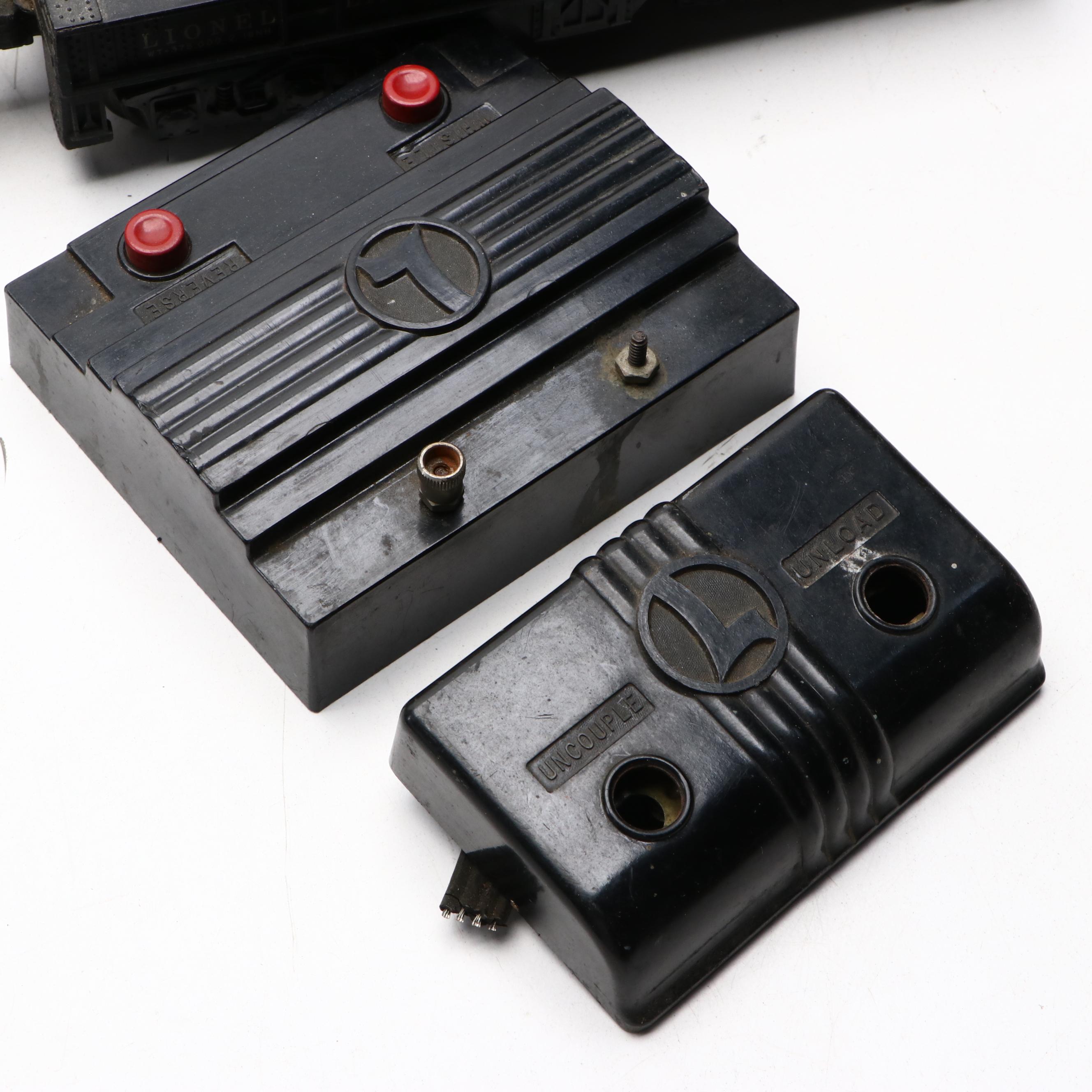 Lionel Steam Locomotive with Santa Fe Super Chief Boxcar and More Model Trains