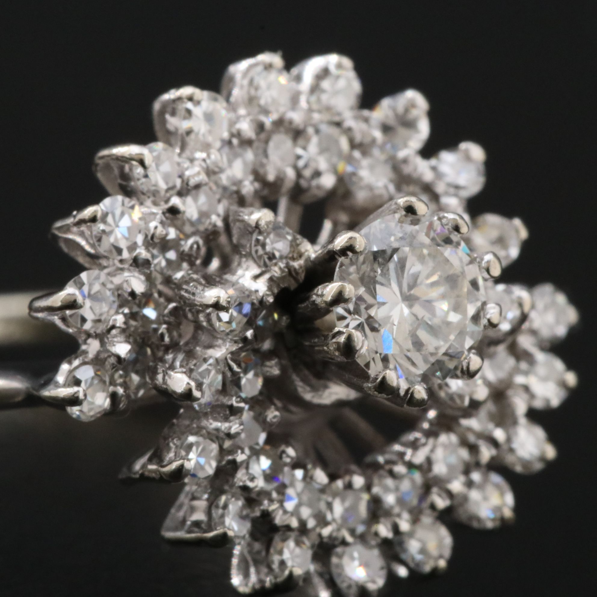 14K 1.16 CTW Diamond Spiral Ring