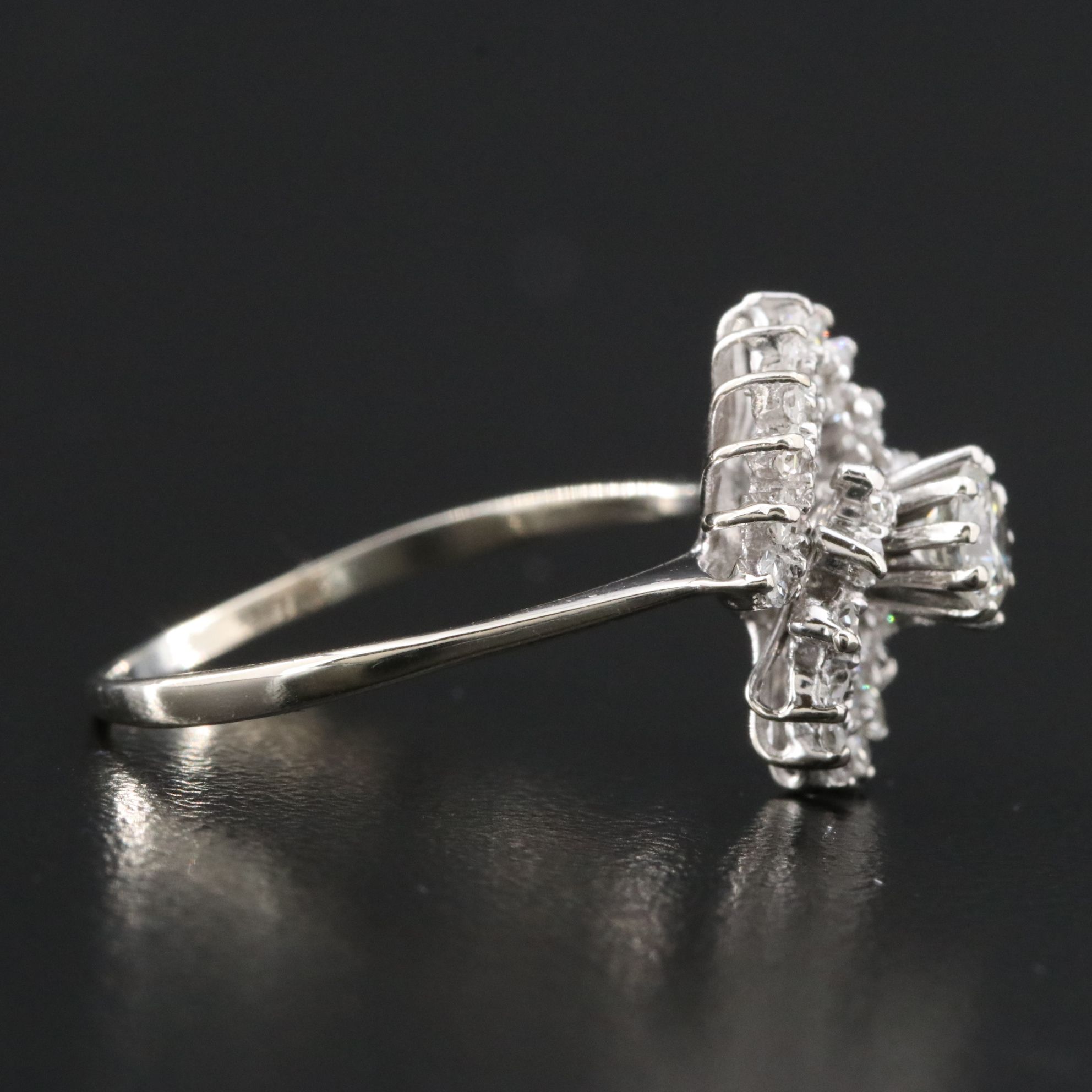 14K 1.16 CTW Diamond Spiral Ring