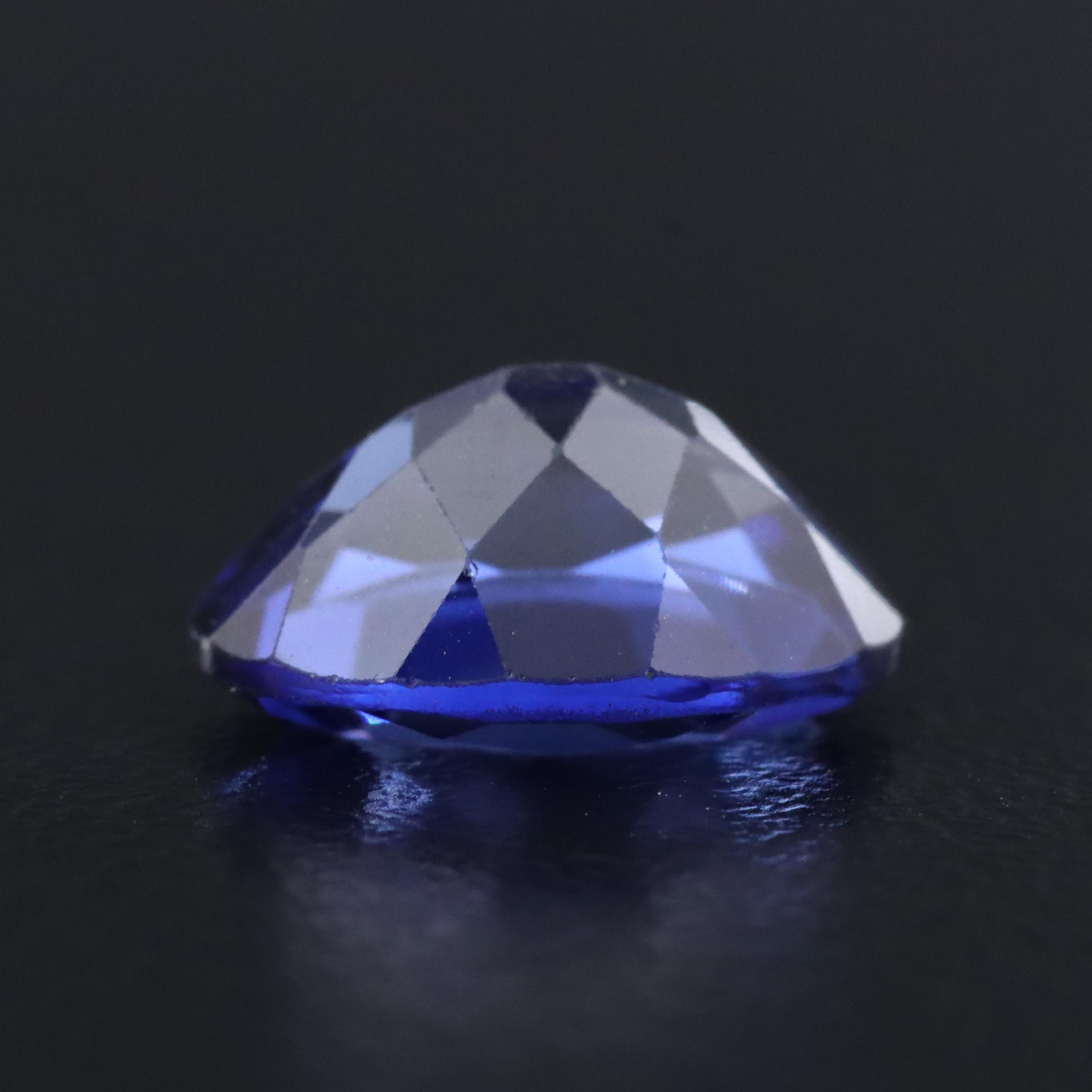 Loose 3.31 CT Lab Grown Sapphire