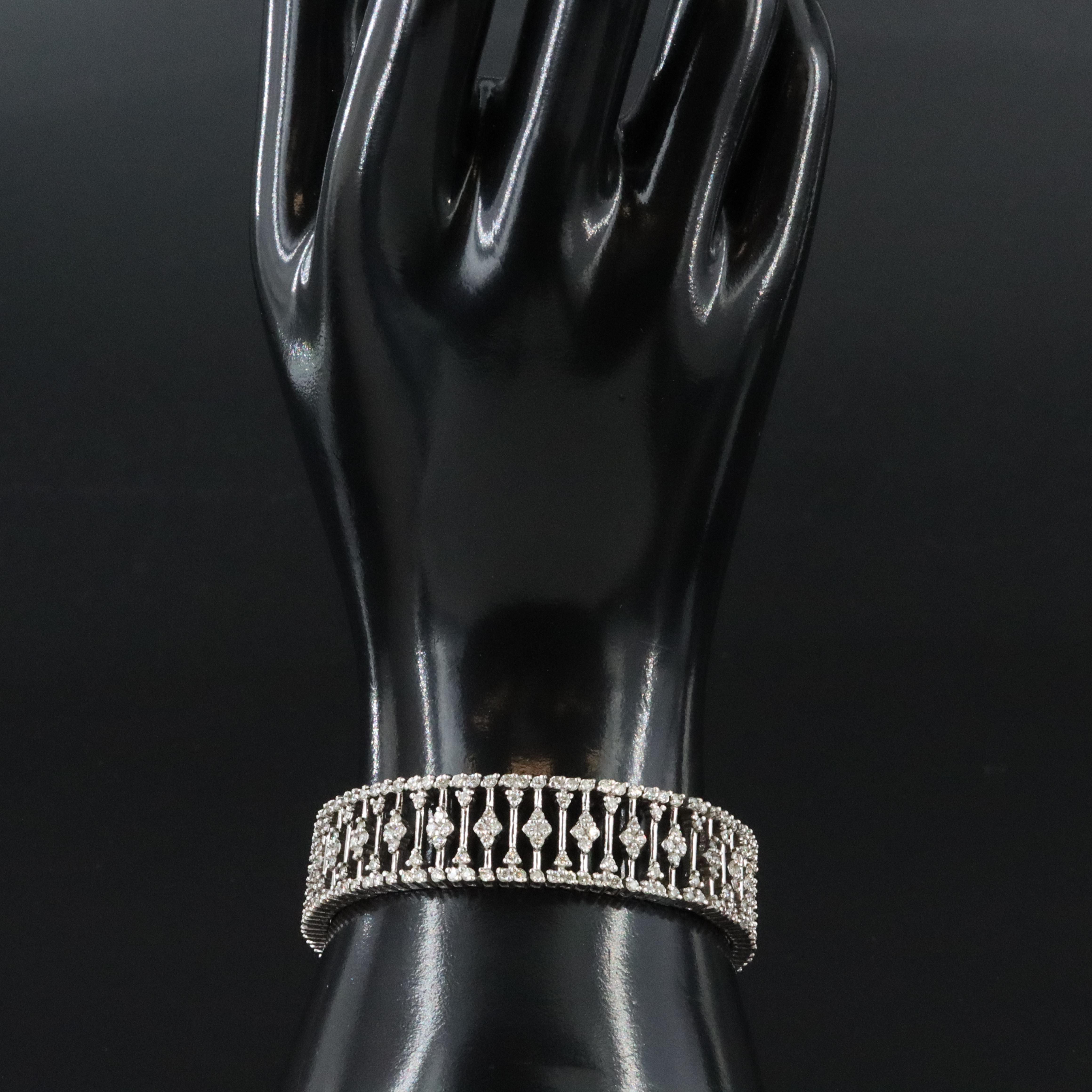 18K 6.85 CTW Diamond Bracelet