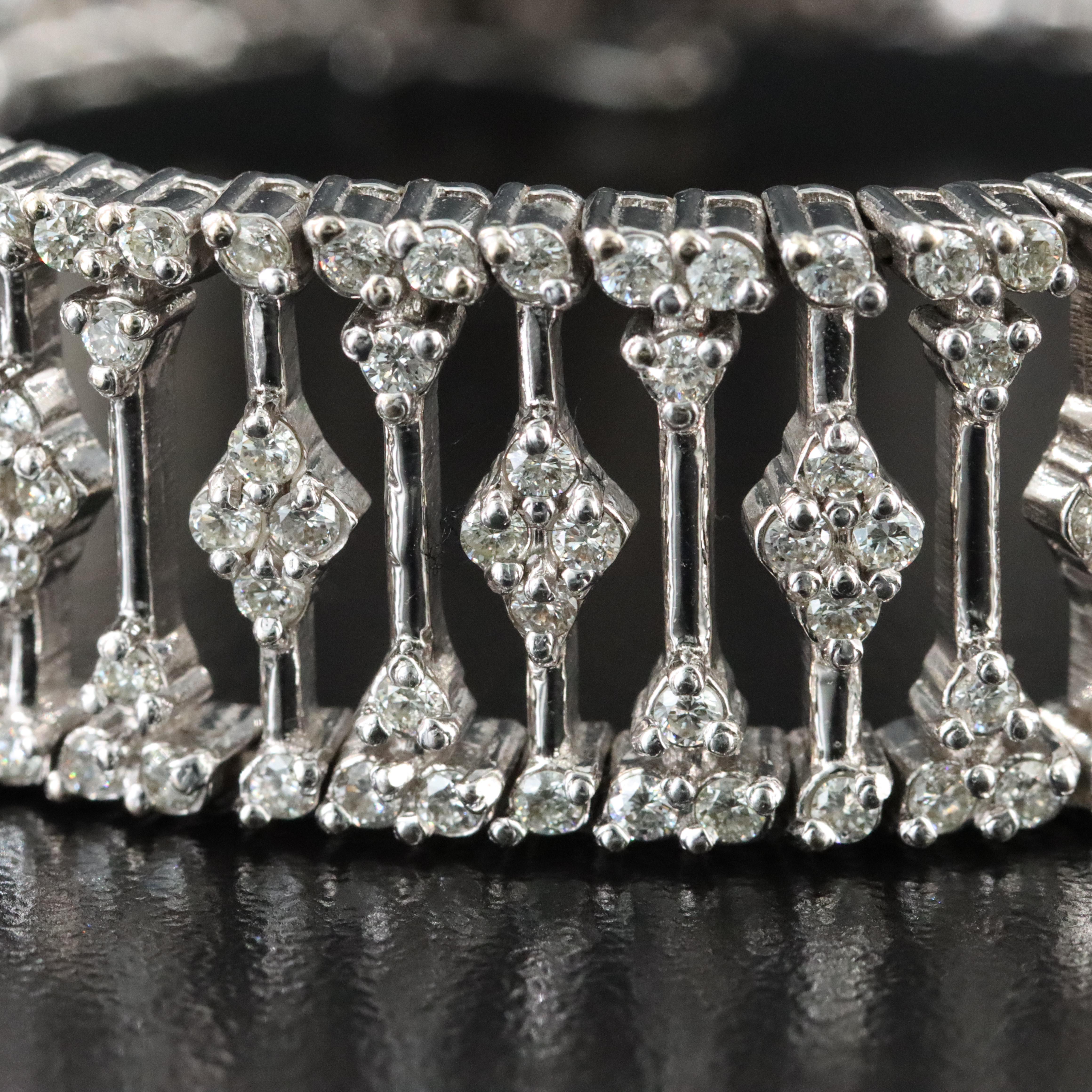 18K 6.85 CTW Diamond Bracelet