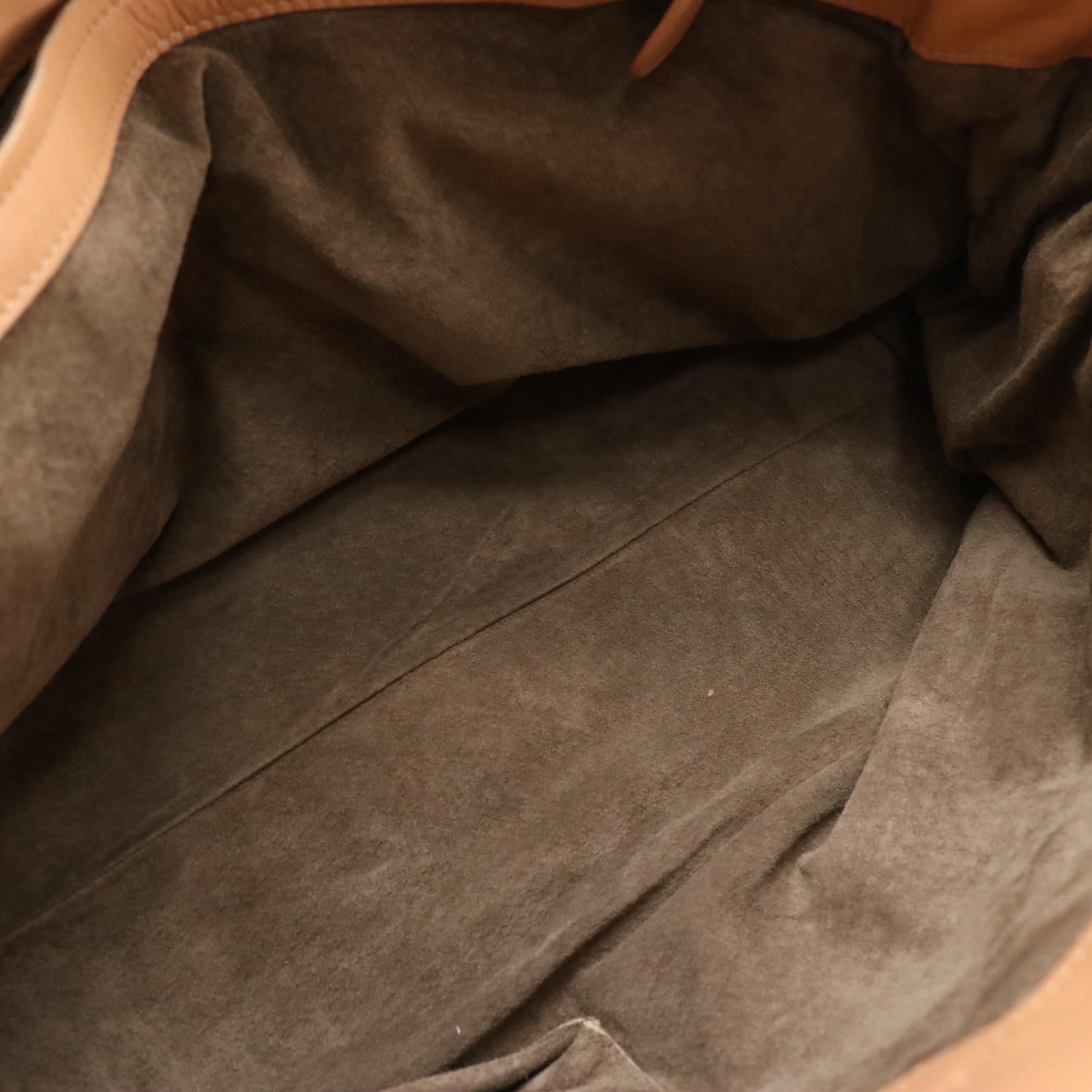 Bottega Veneta Tote Bag in Raised Intrecciato Detail Lambskin Leather