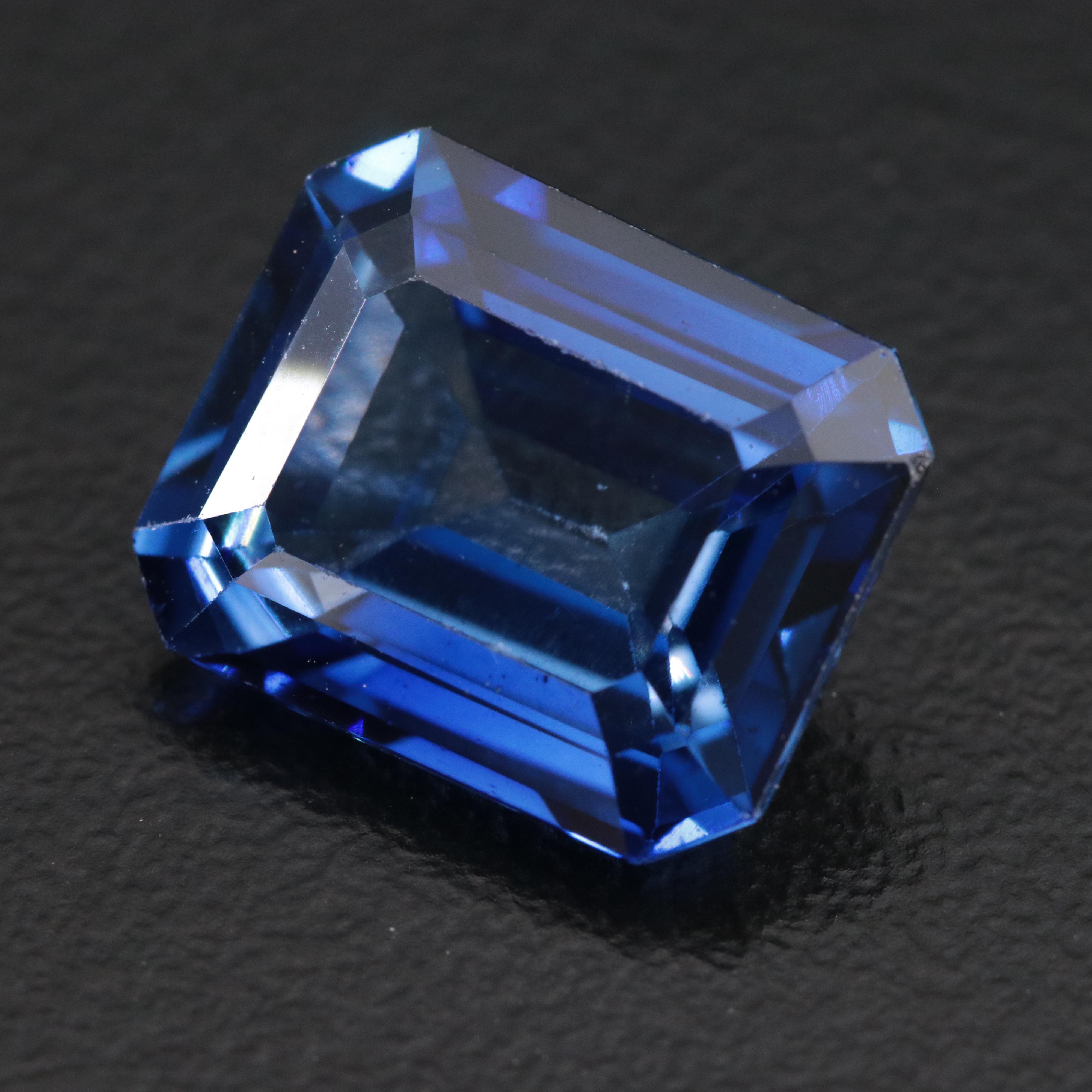 Loose 6.98 CT Lab Grown Sapphire