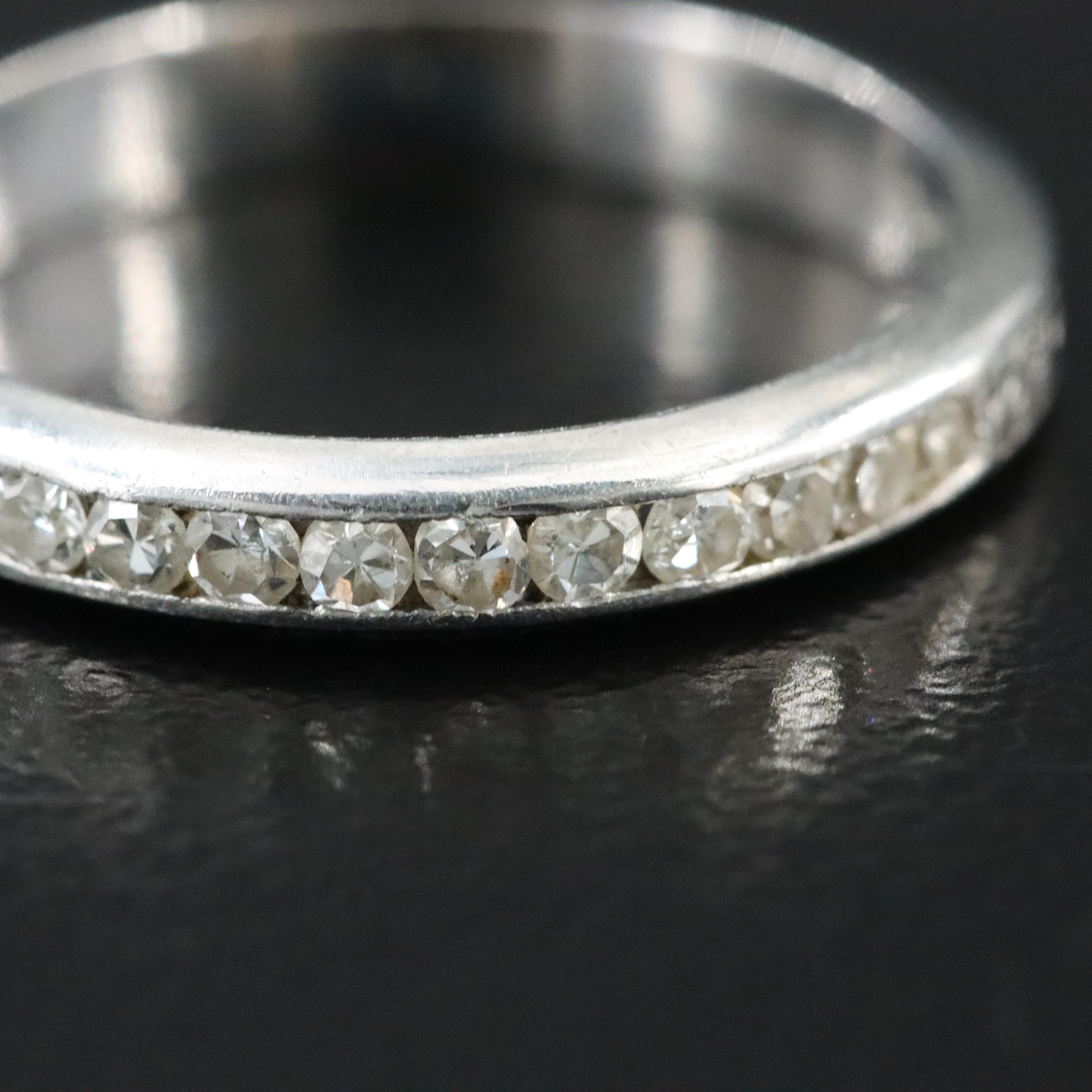 Platinum 0.23 CTW Diamond Band