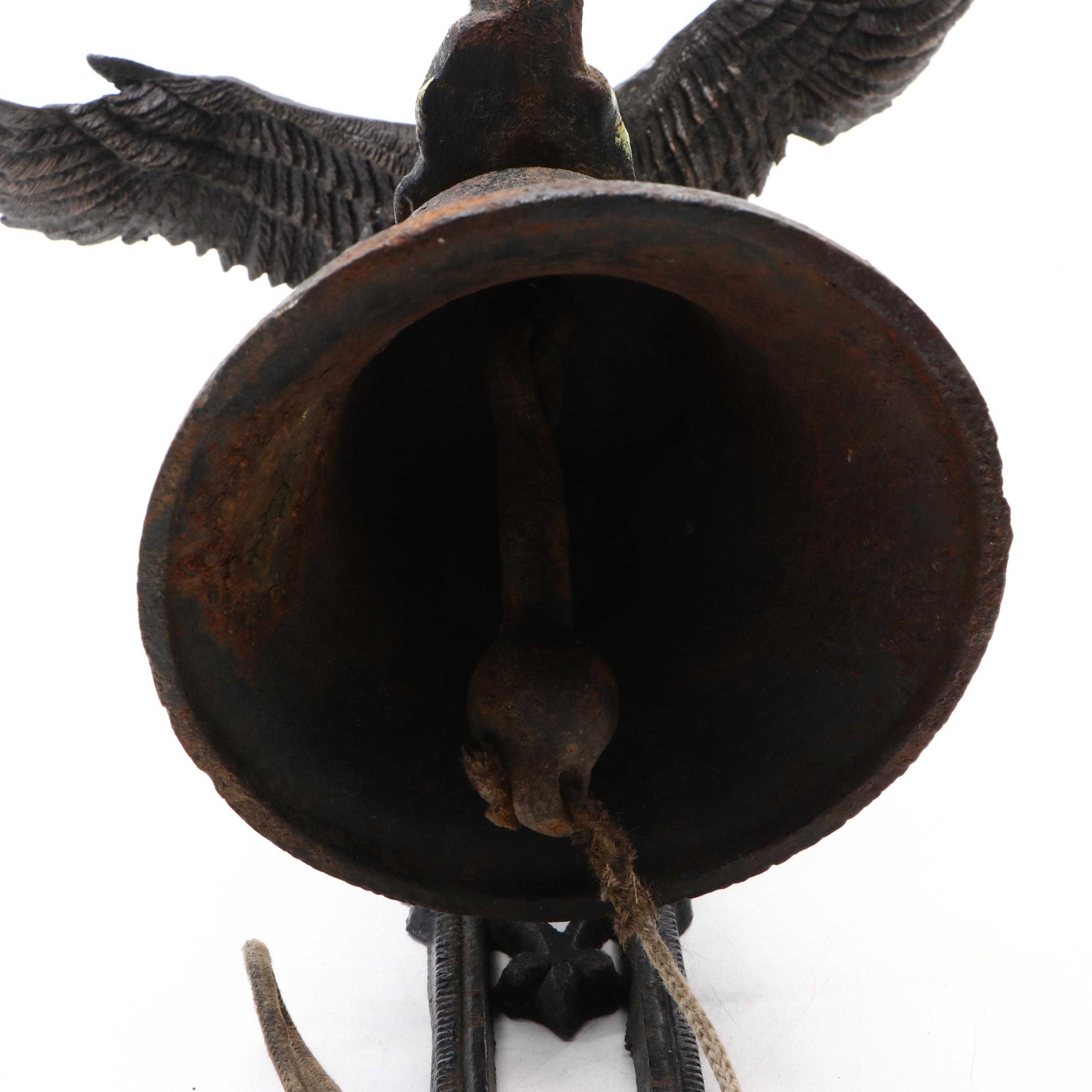 Cast Iron Wall-Mounted Eagle Dinner Bell