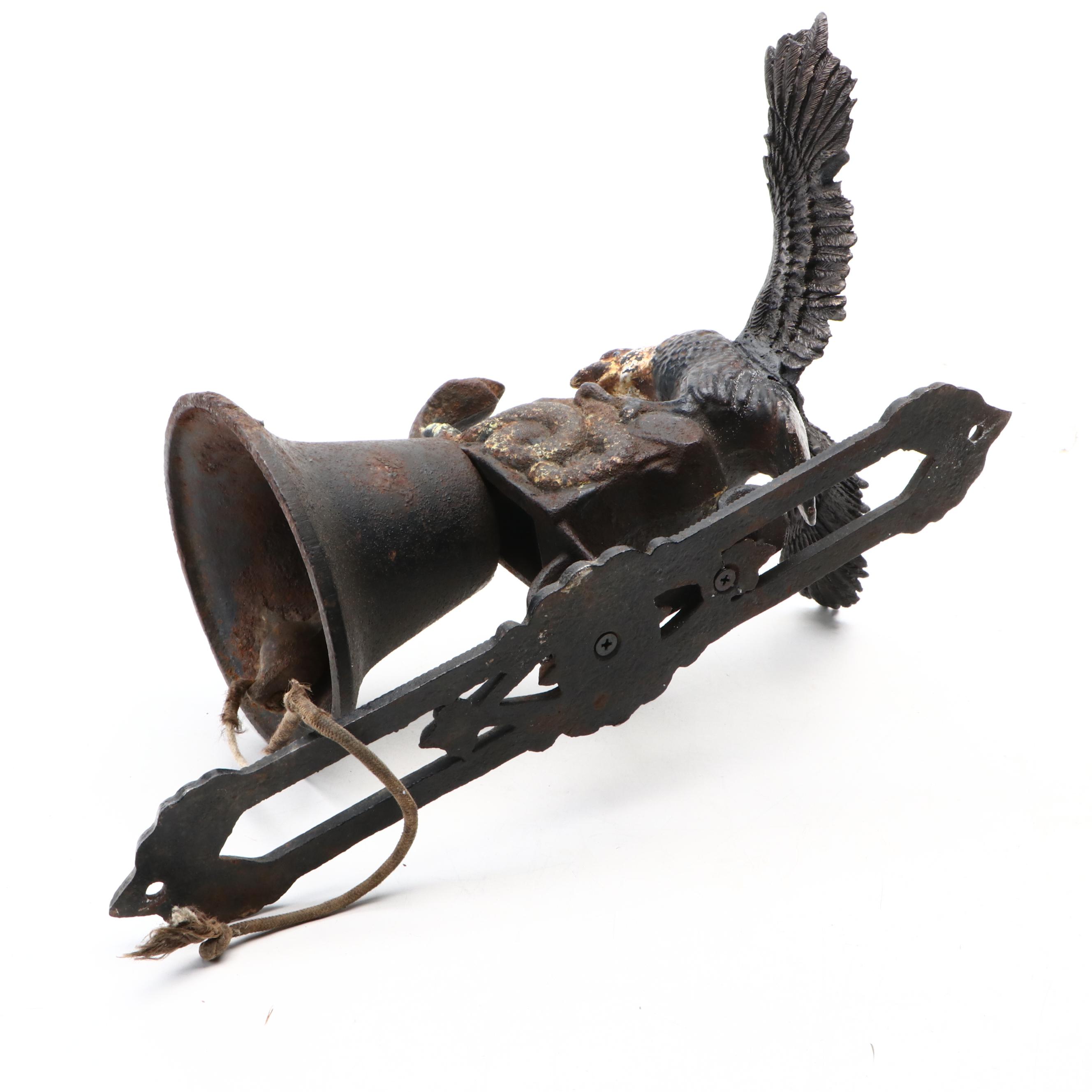 Cast Iron Wall-Mounted Eagle Dinner Bell