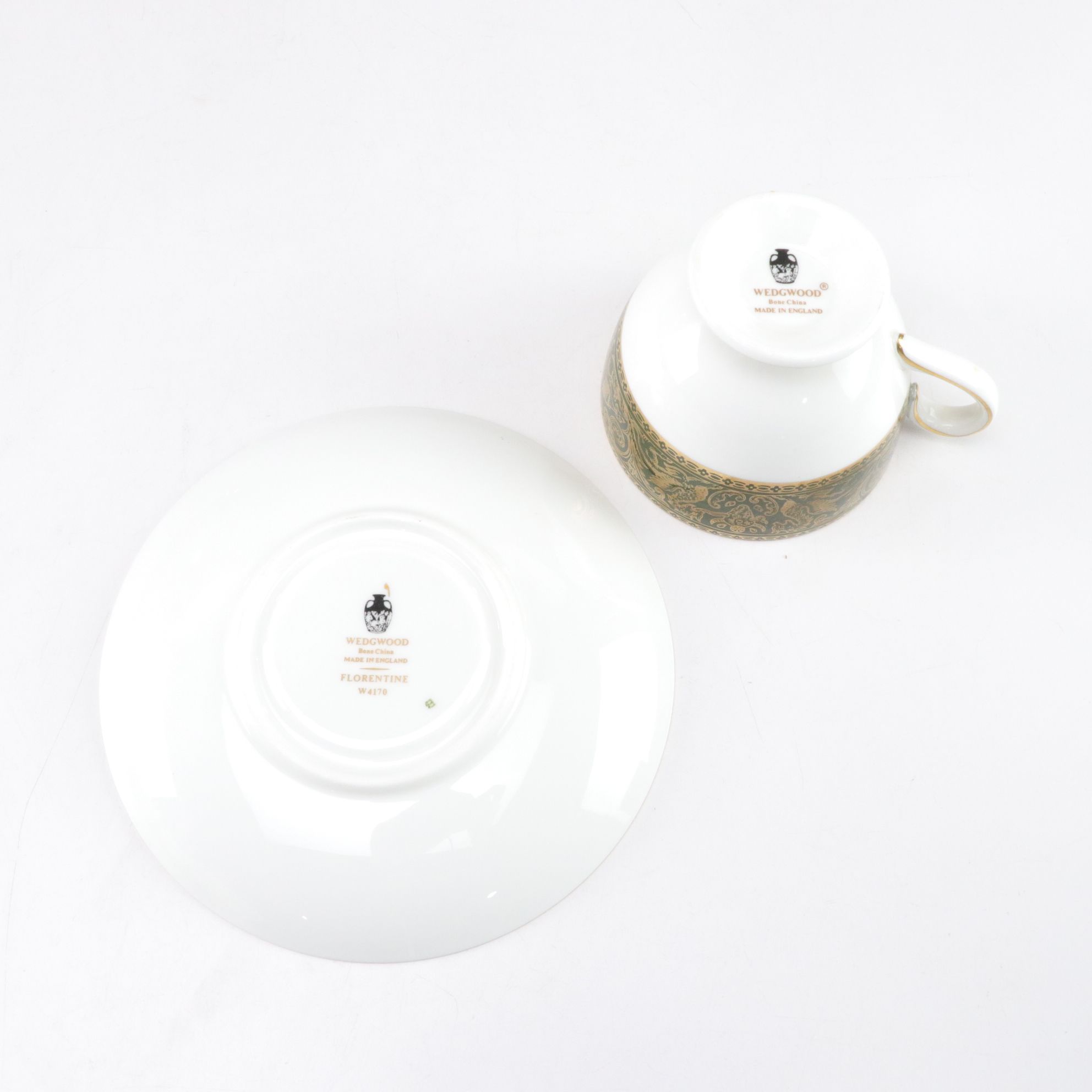 Wedgwood "Florentine" Dark Green Rim Bone China Dinnerware