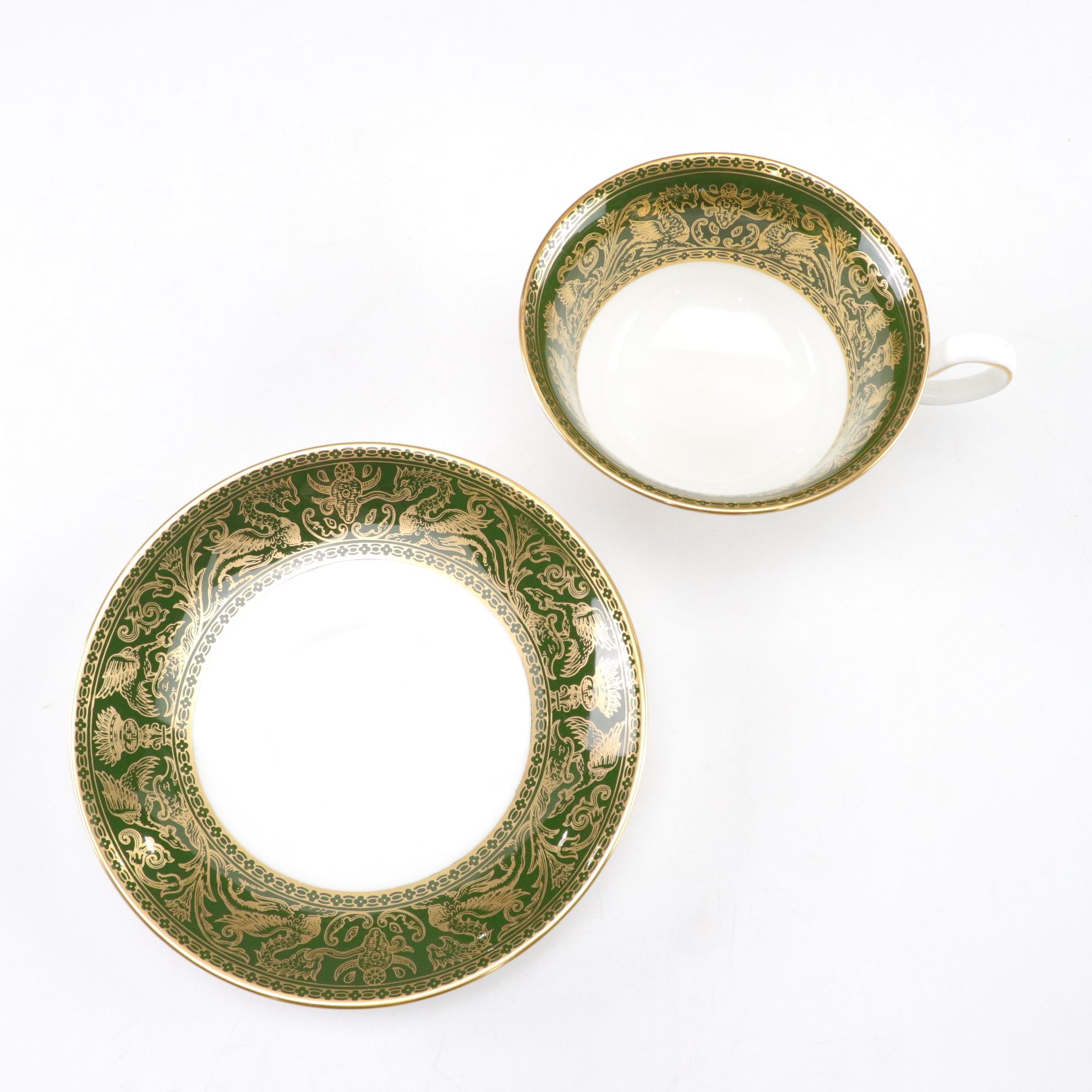 Wedgwood "Florentine" Dark Green Rim Bone China Dinnerware