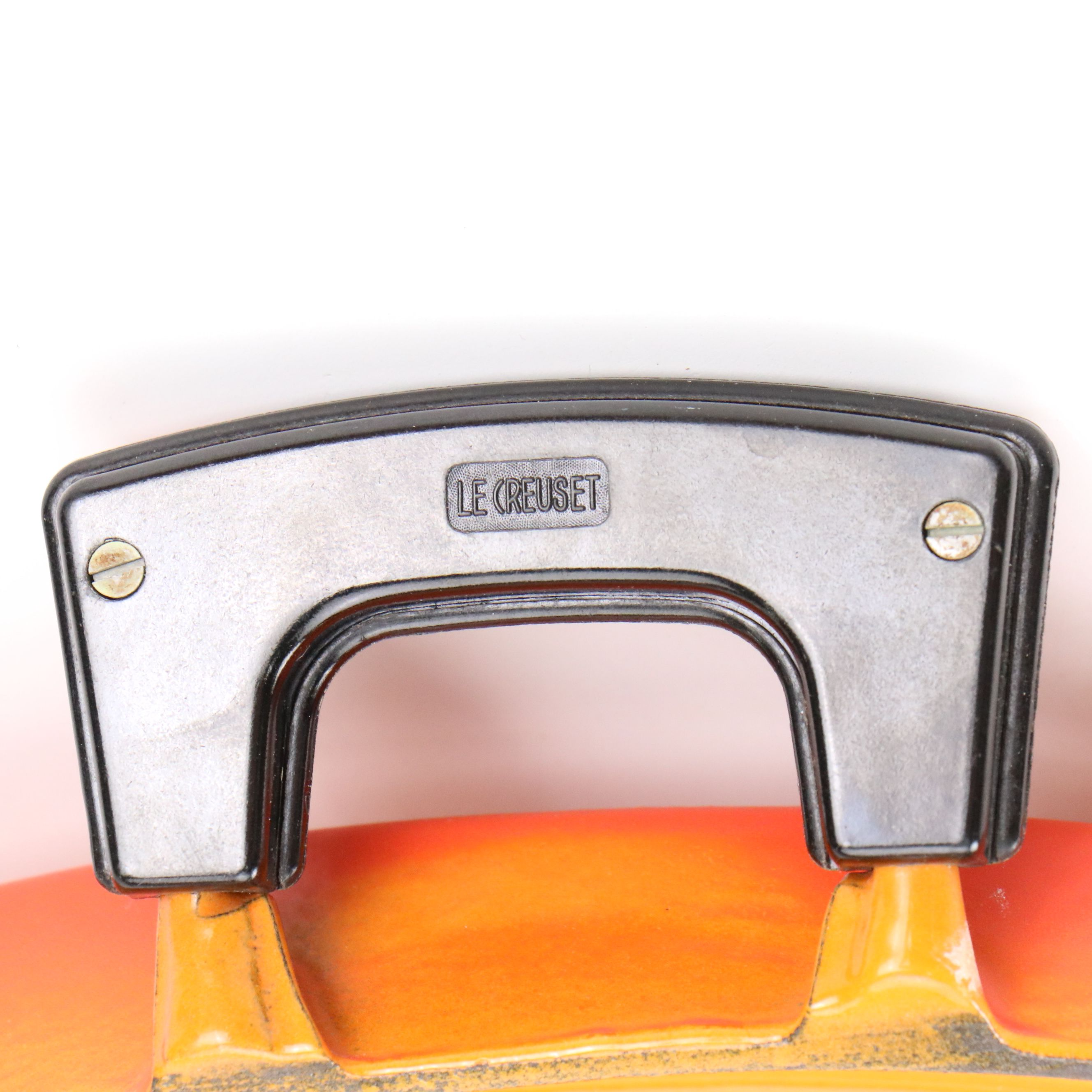 Le Creuset Enameled Cast Iron "Tostador" Pan with Other Wooden Spice Bottles